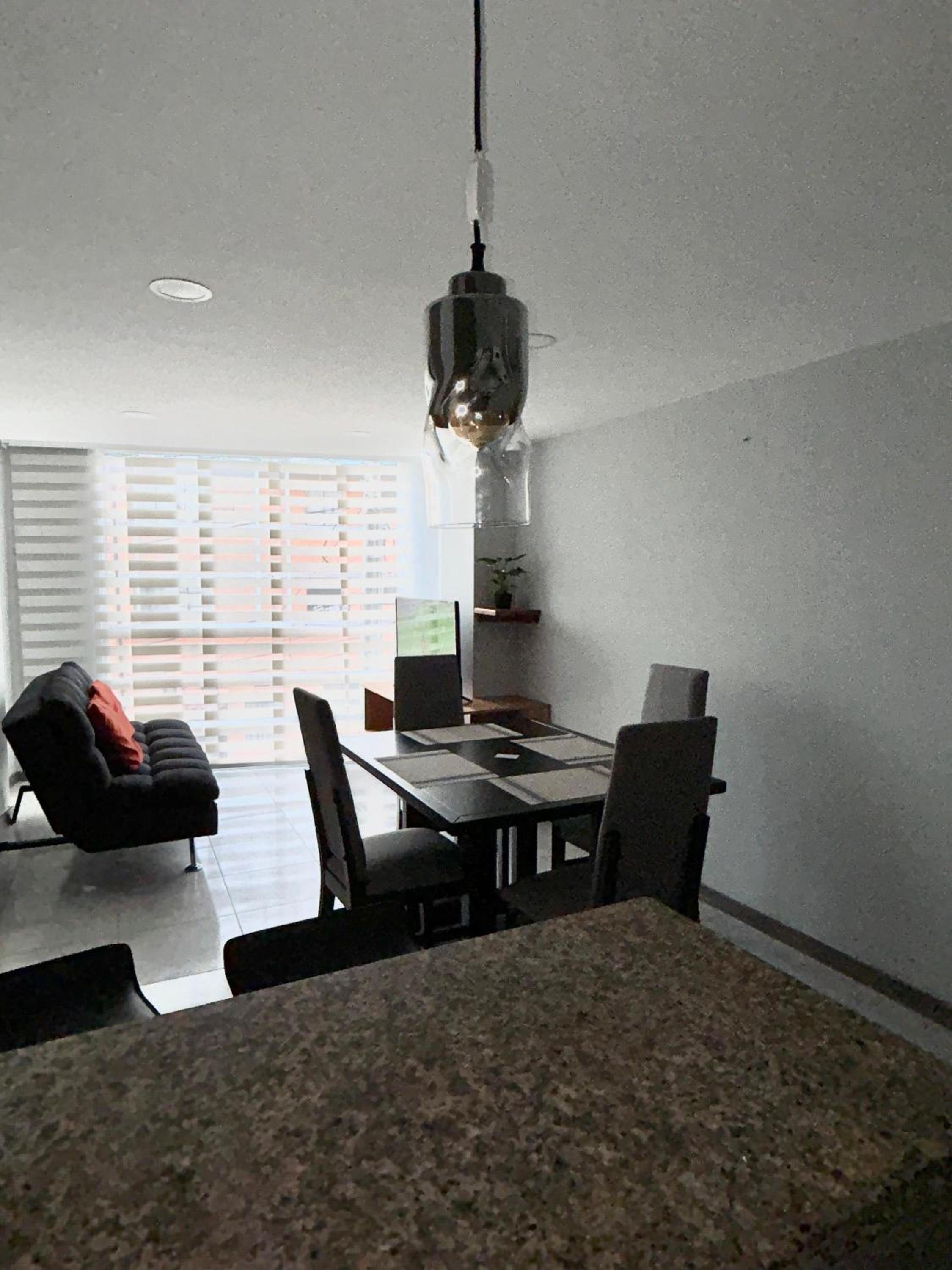 Luxurious and New Apartment in Milán