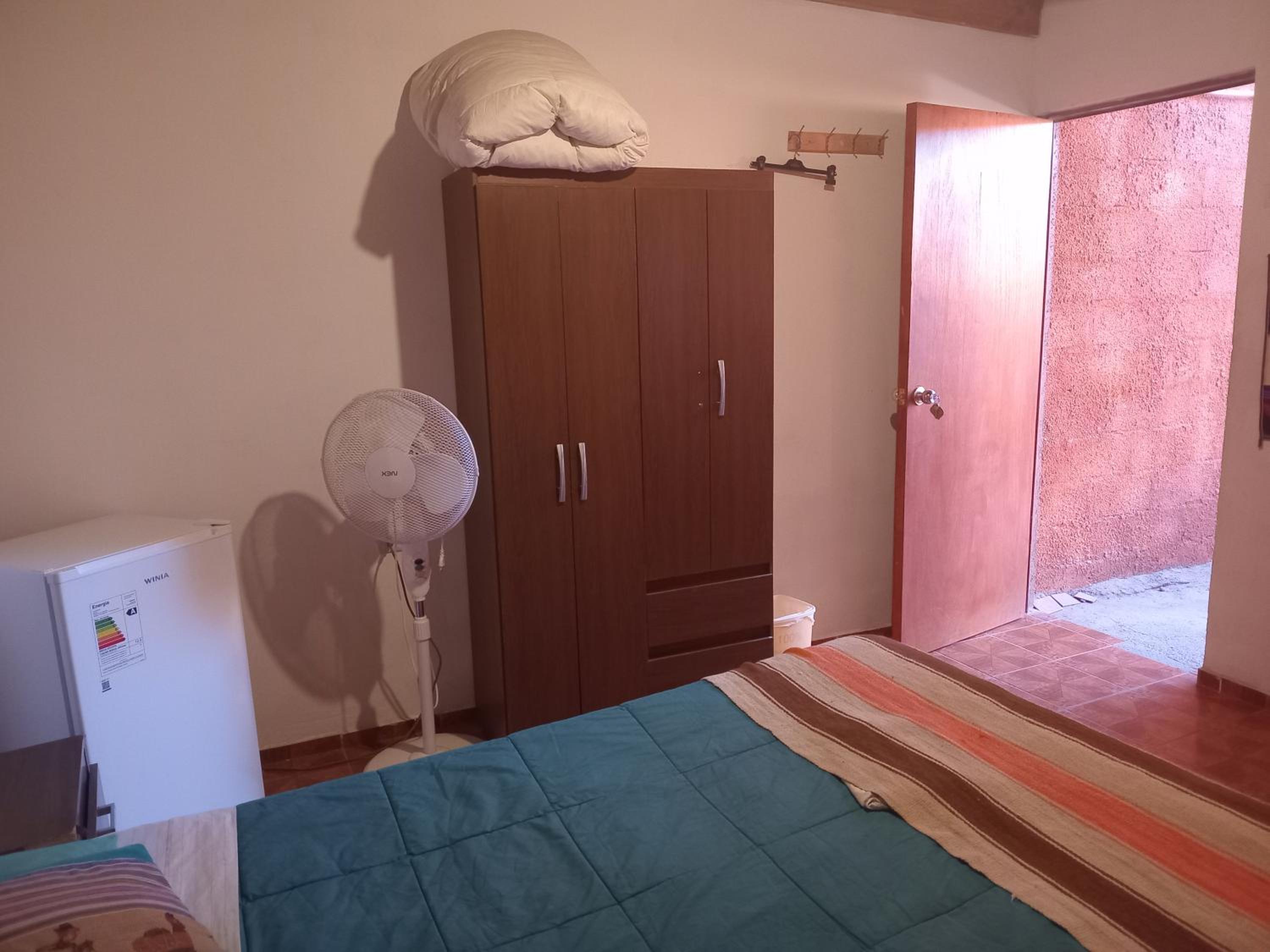 Hostal Open House