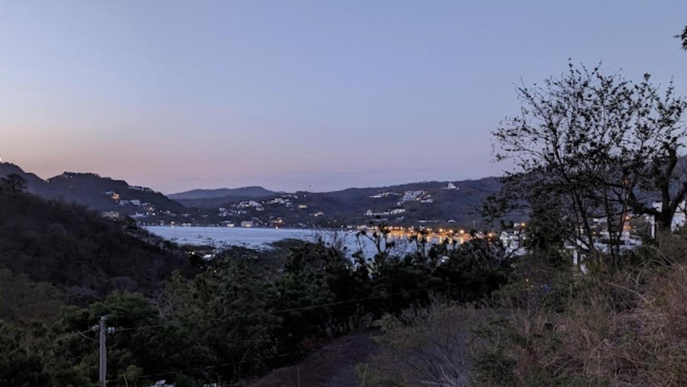 Trendy Loft House - Private Pool - Ocean View - Santa Cruz view 3