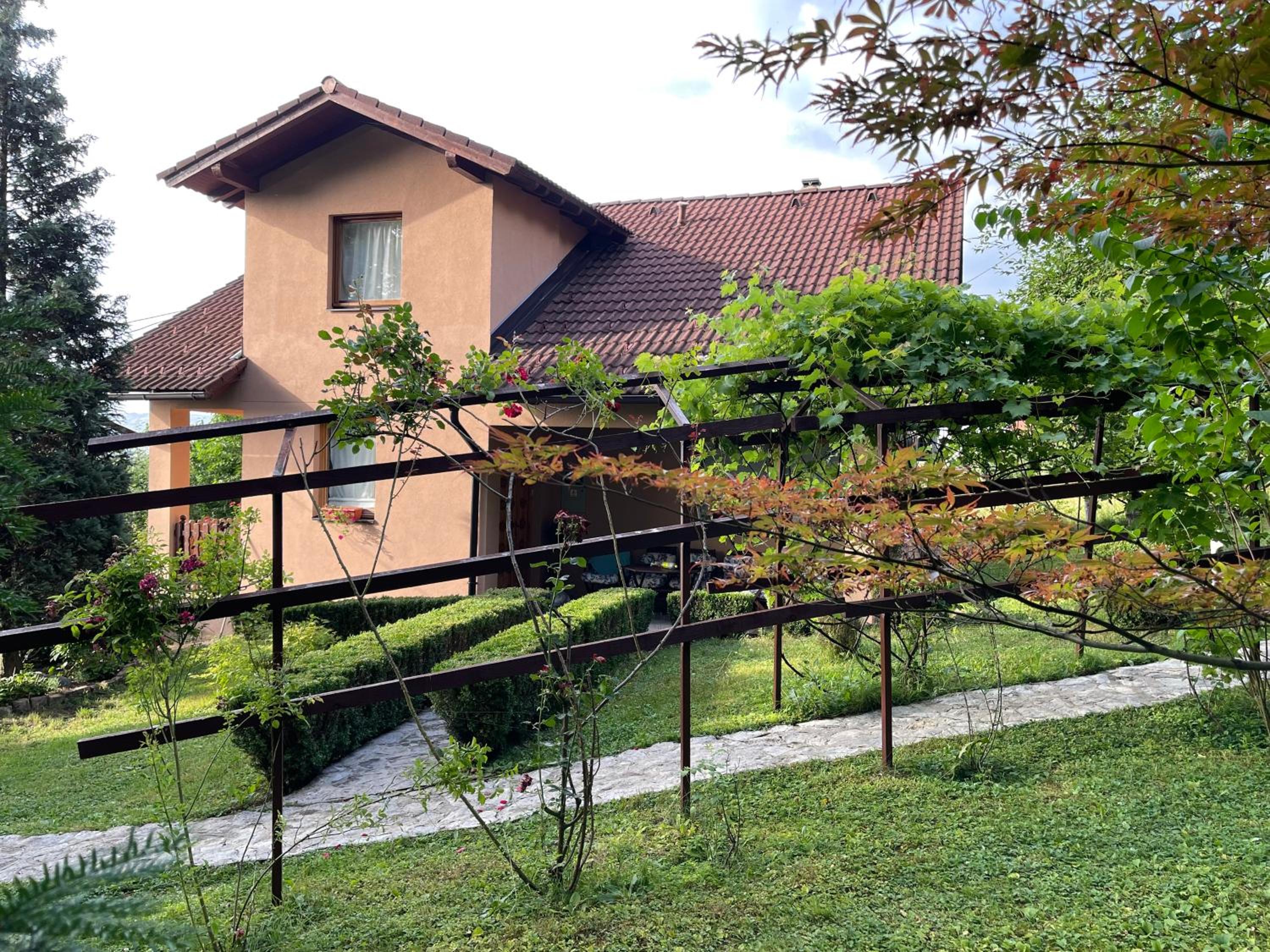 Villa Solis Sarajevo Private Pool Jacuzzi