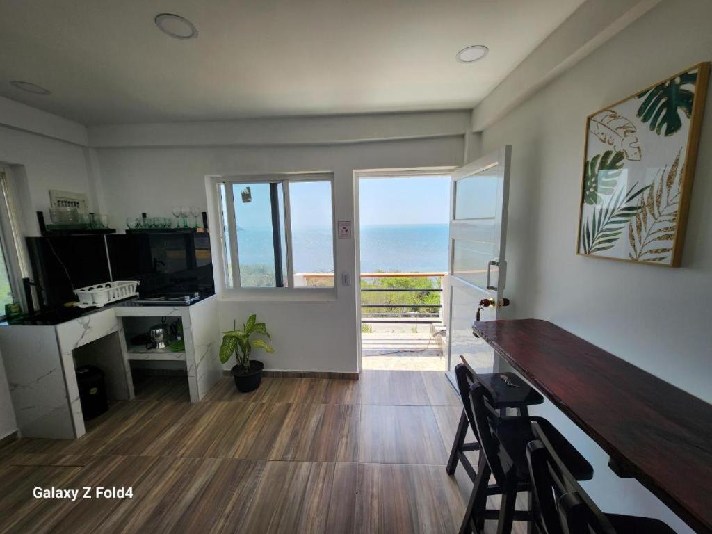 Sea Breeze inn