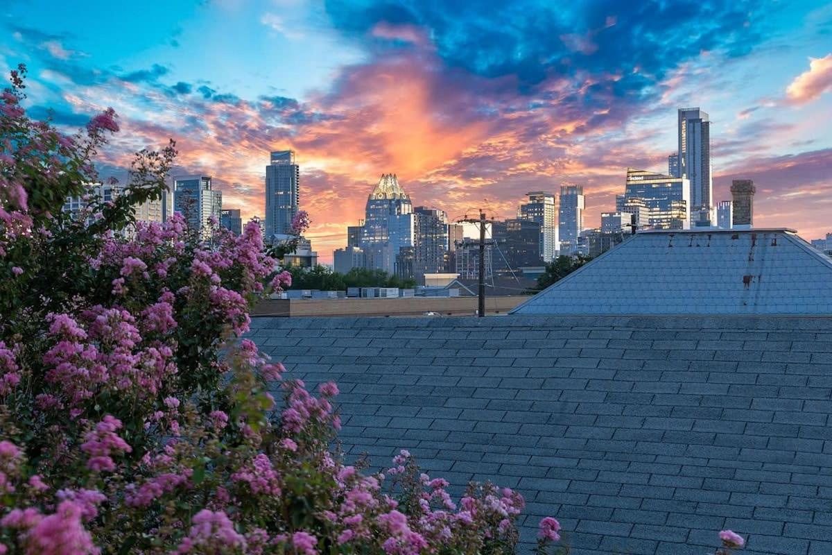2BR Designer Condo on Trendy East 11th St, Downtown Austin view 3
