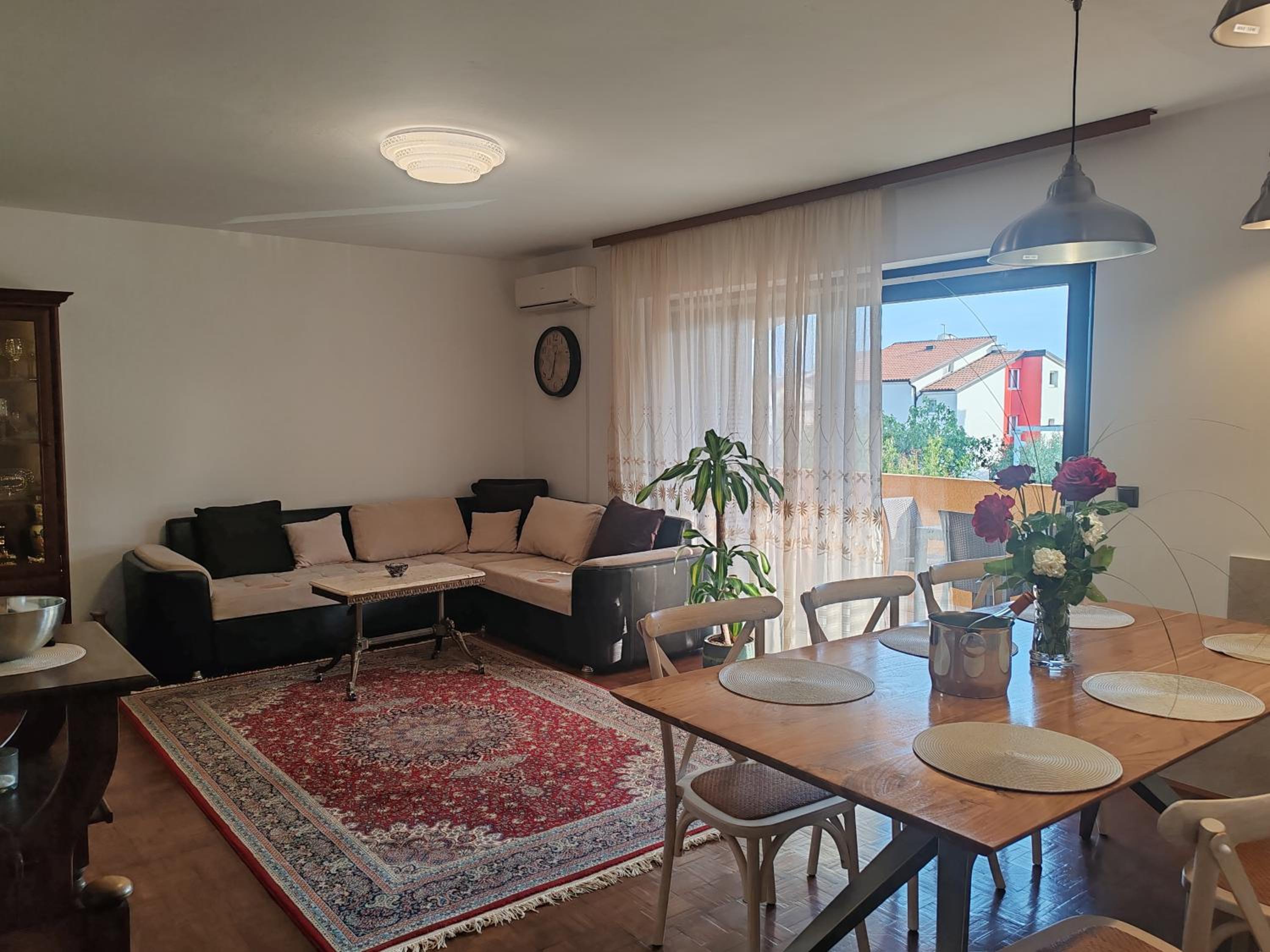 Slim apartmani