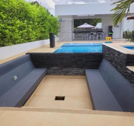 Casa quinta el tesoro con piscina y jacuzzi privado, aires acondicionados