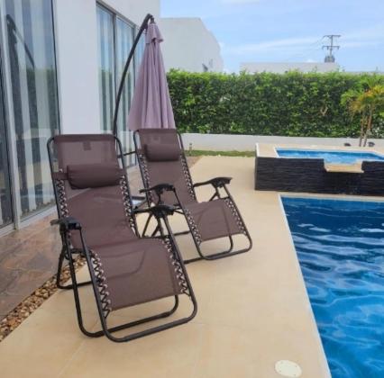 Casa quinta el tesoro con piscina y jacuzzi privado, aires acondicionados