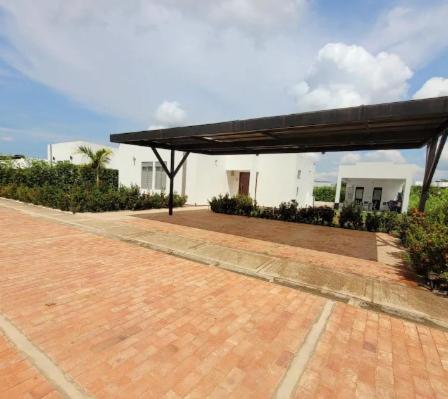 Casa quinta el tesoro con piscina y jacuzzi privado, aires acondicionados