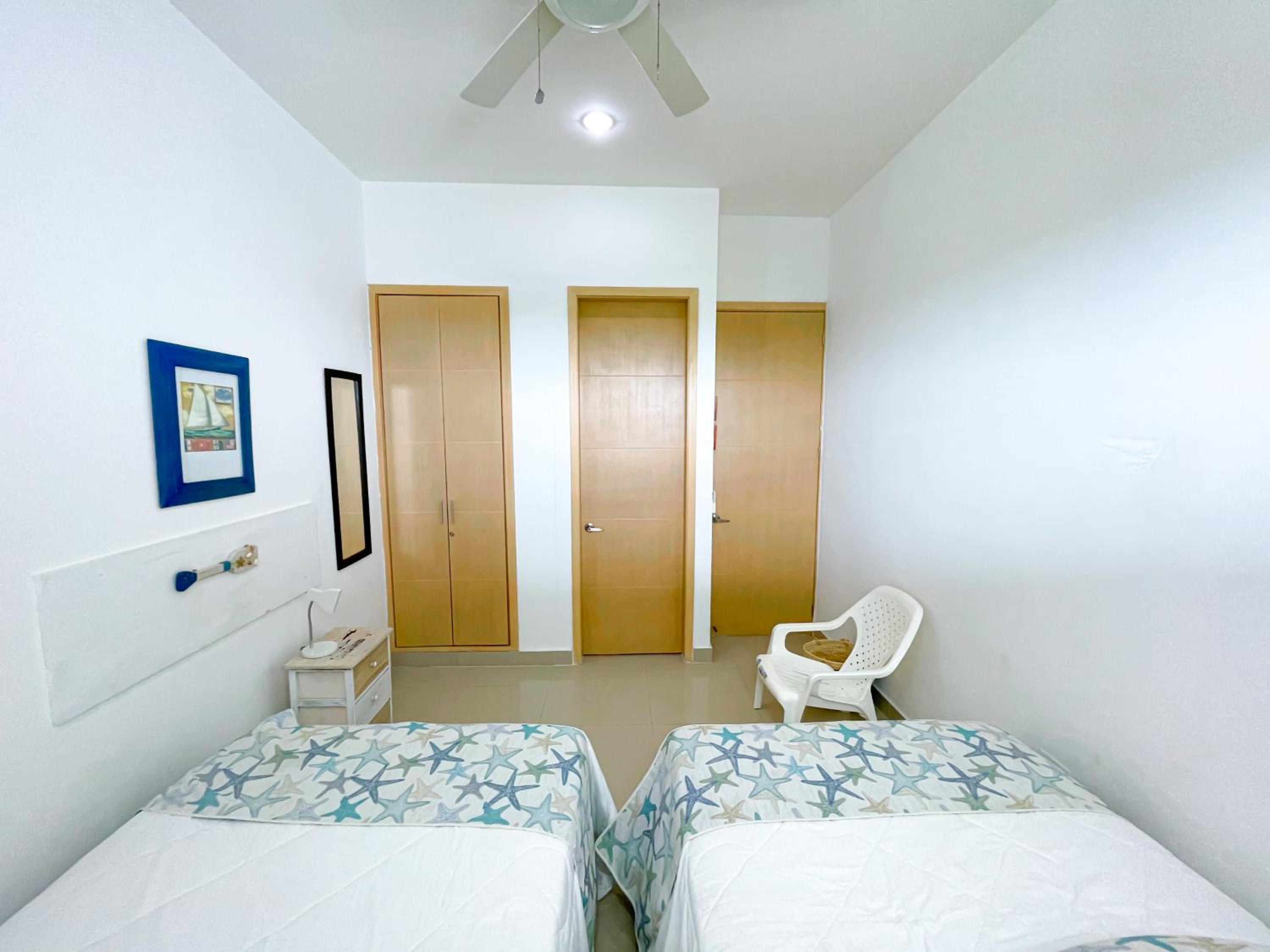 Magico Apartamento Frente al Mar 4 Habitaciones BM63