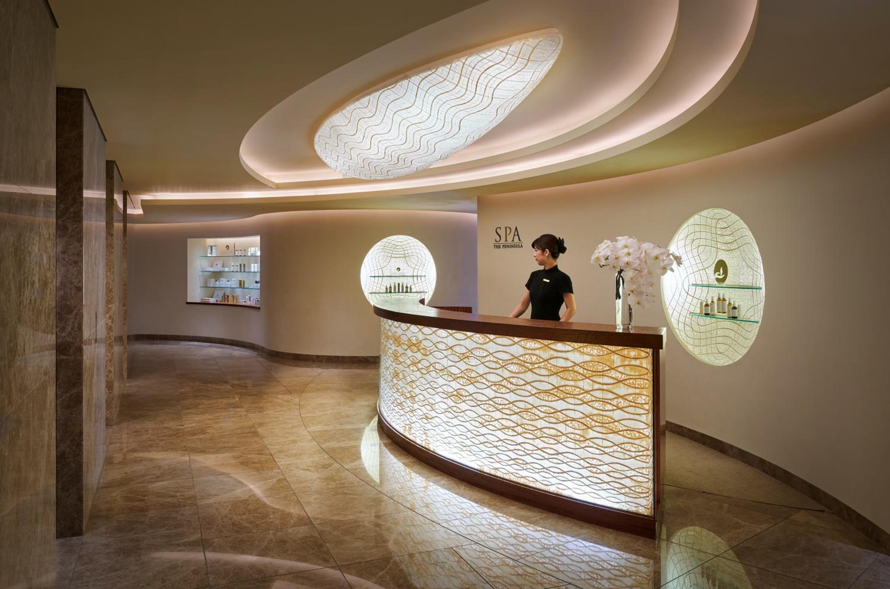 The Peninsula Tokyo 36