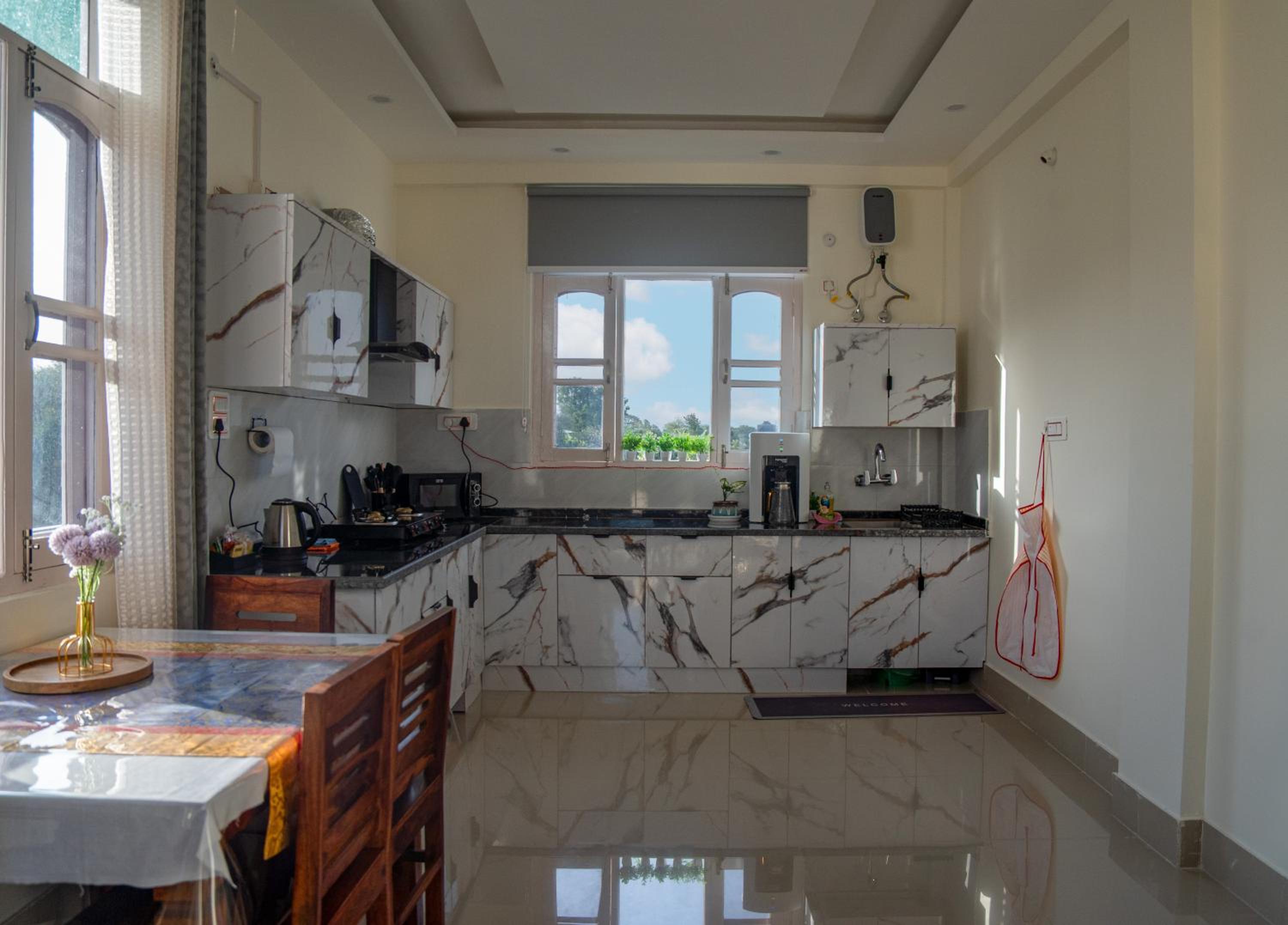 Dhauladhar Escape Apartments