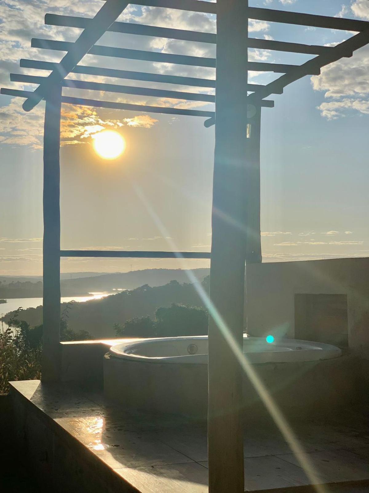 RANCHO NATURE piscina e hidromassagem no LAGO CORUMBÁ 4 ALEXANIA