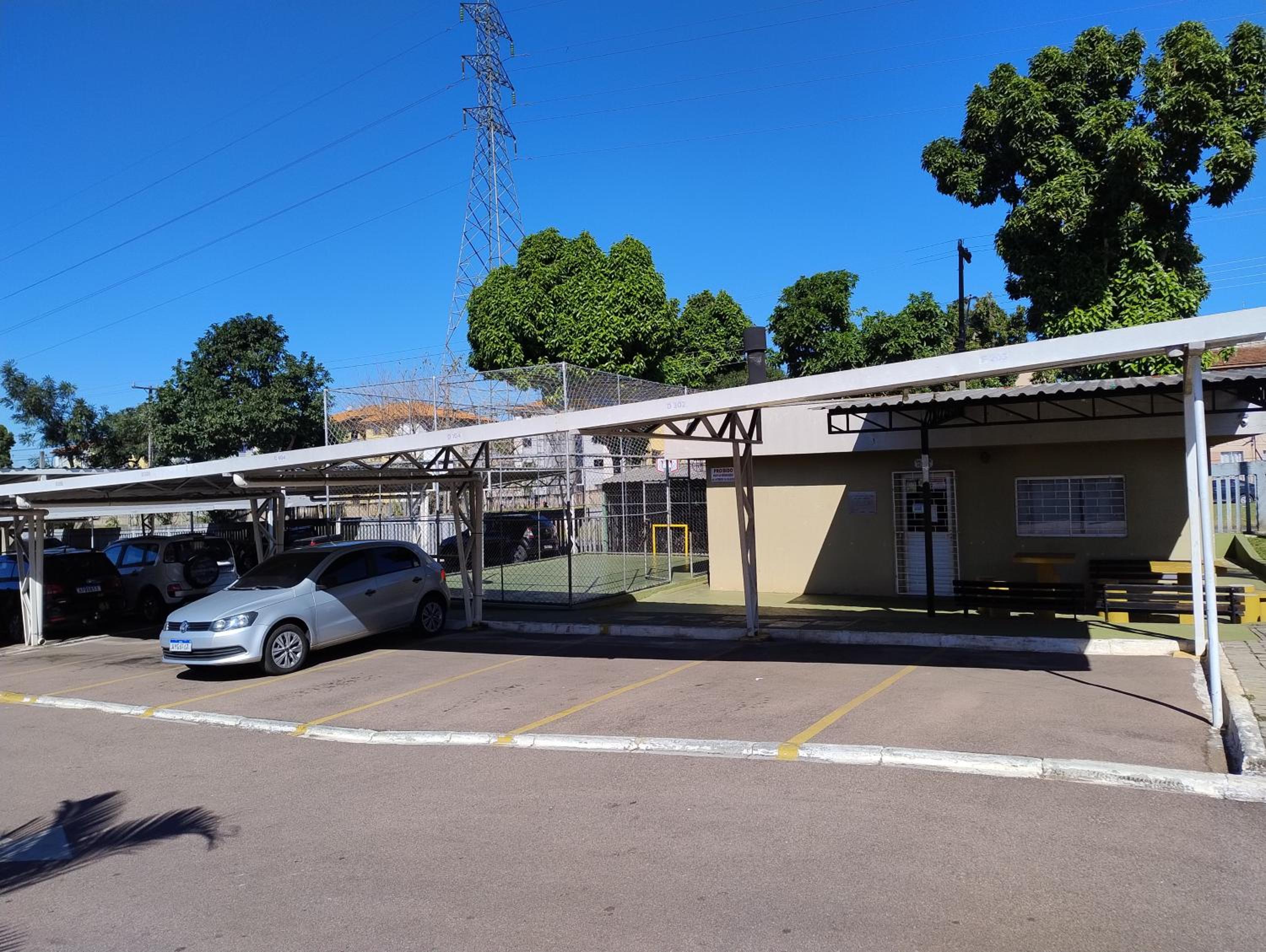 Apto bem localizado em Curitiba