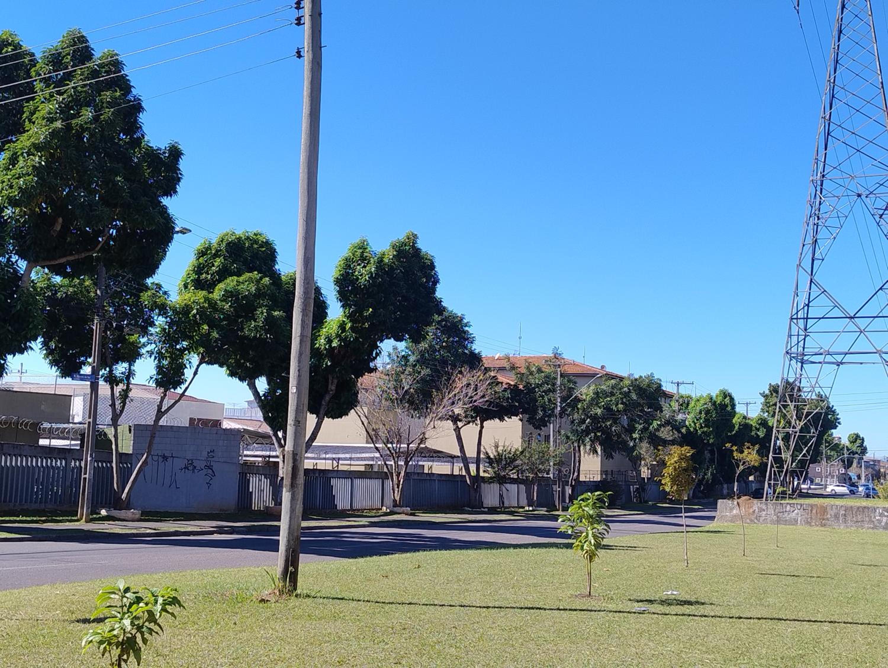 Apto bem localizado em Curitiba