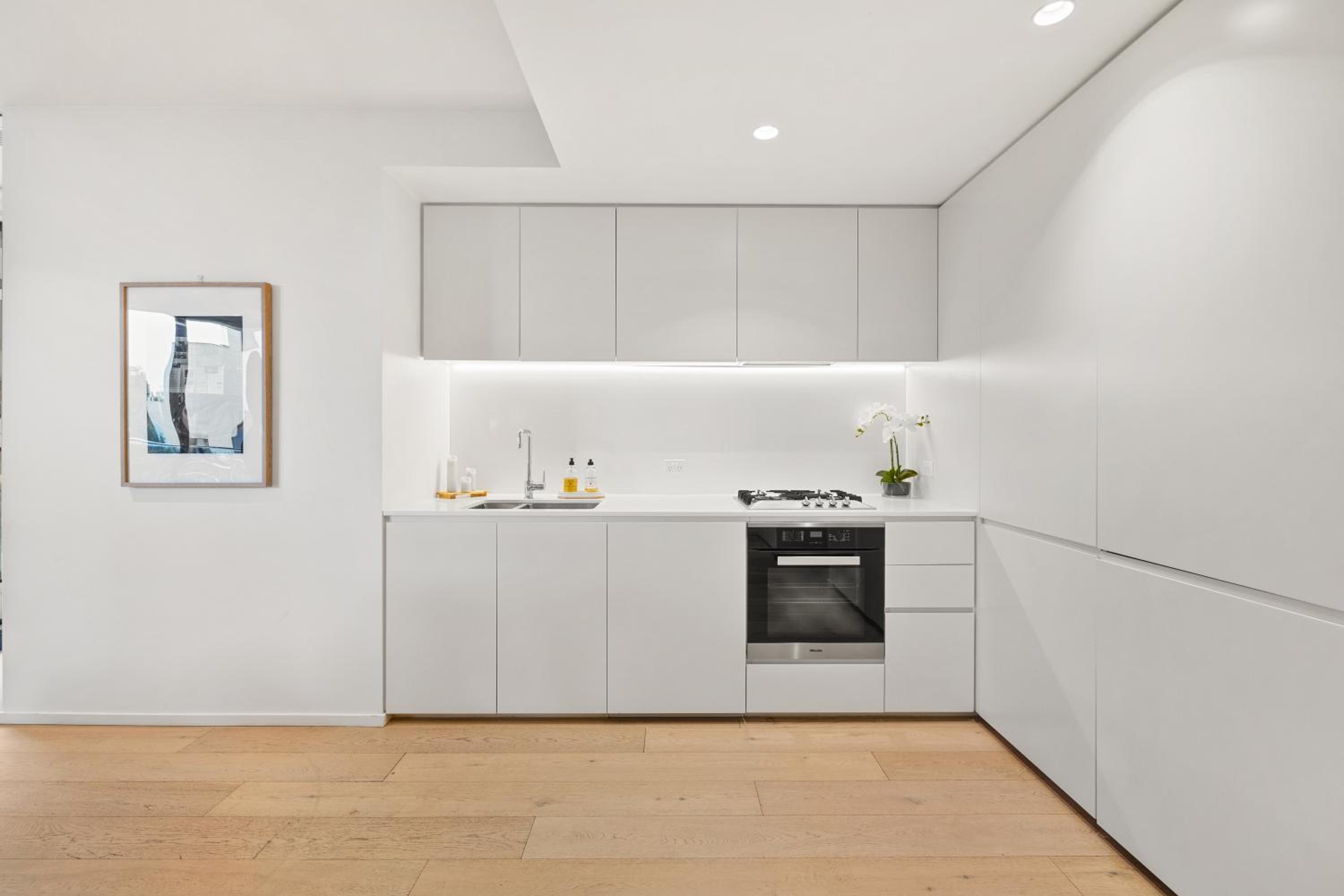 2Bed Free Park Toorak Station