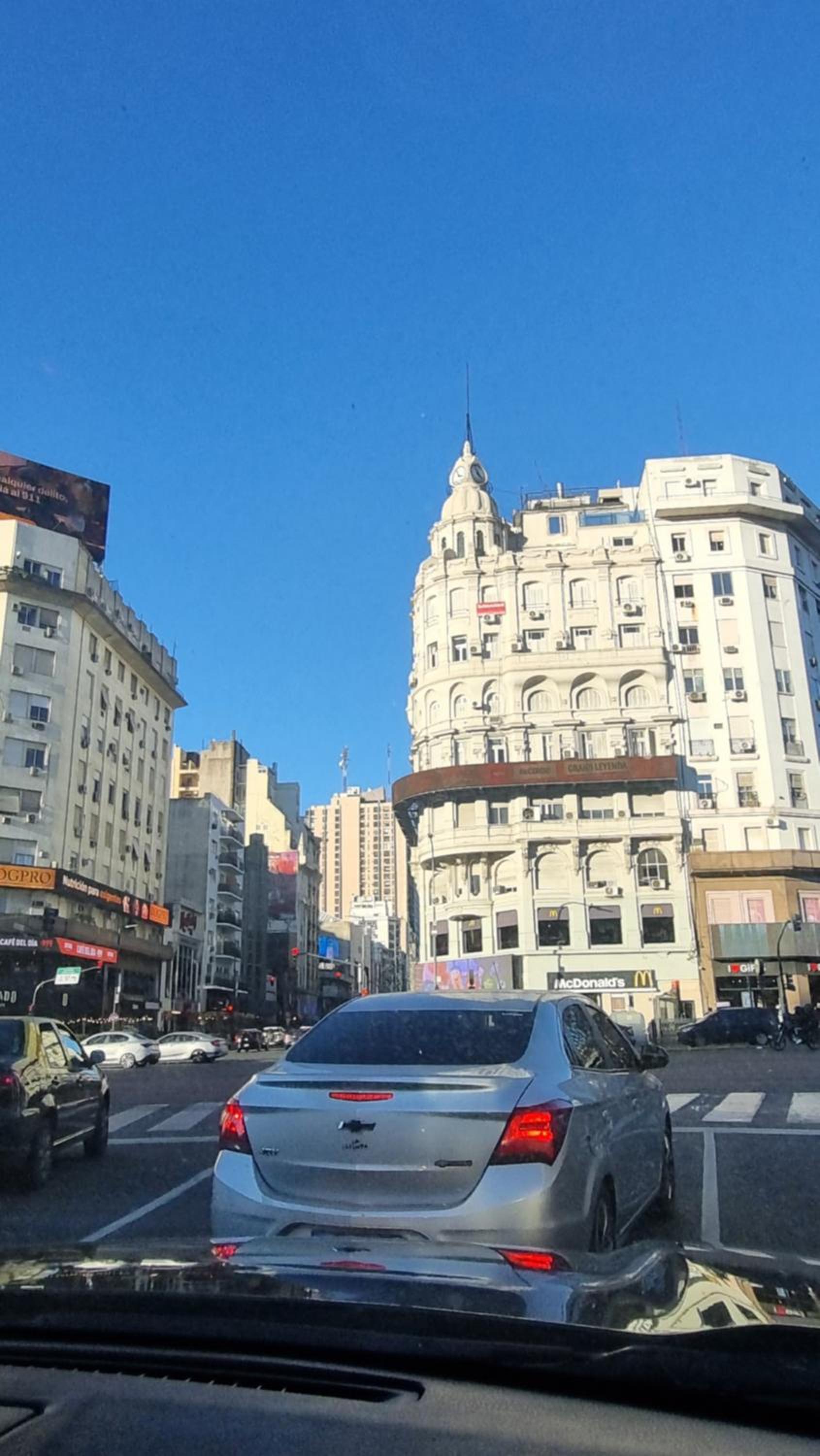 Miralejos Obelisco