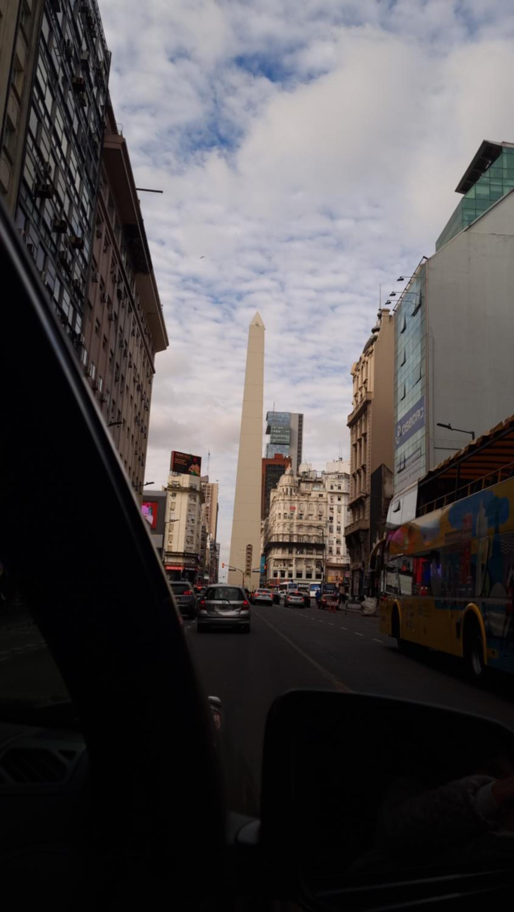 Miralejos Obelisco