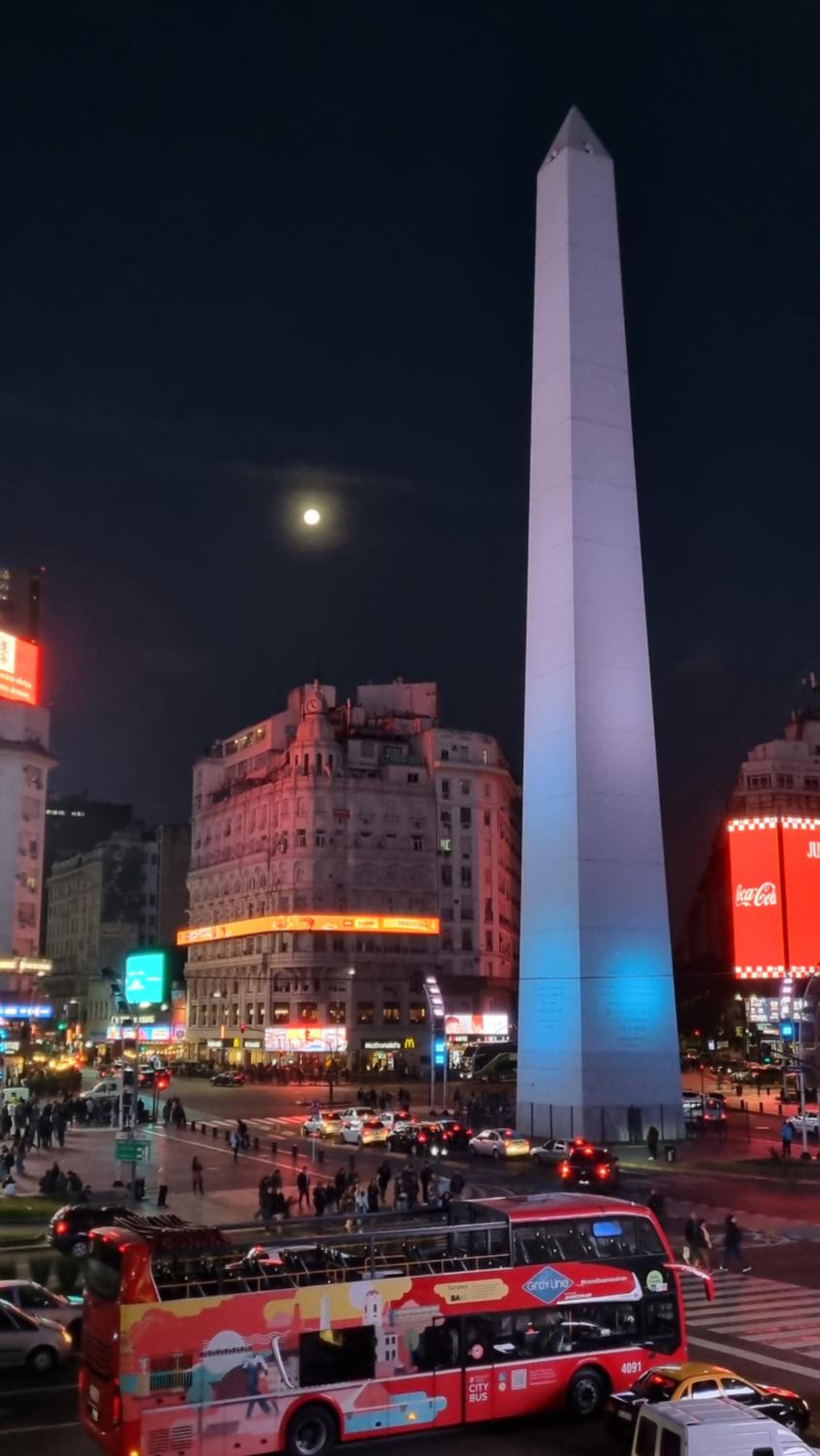 Miralejos Obelisco