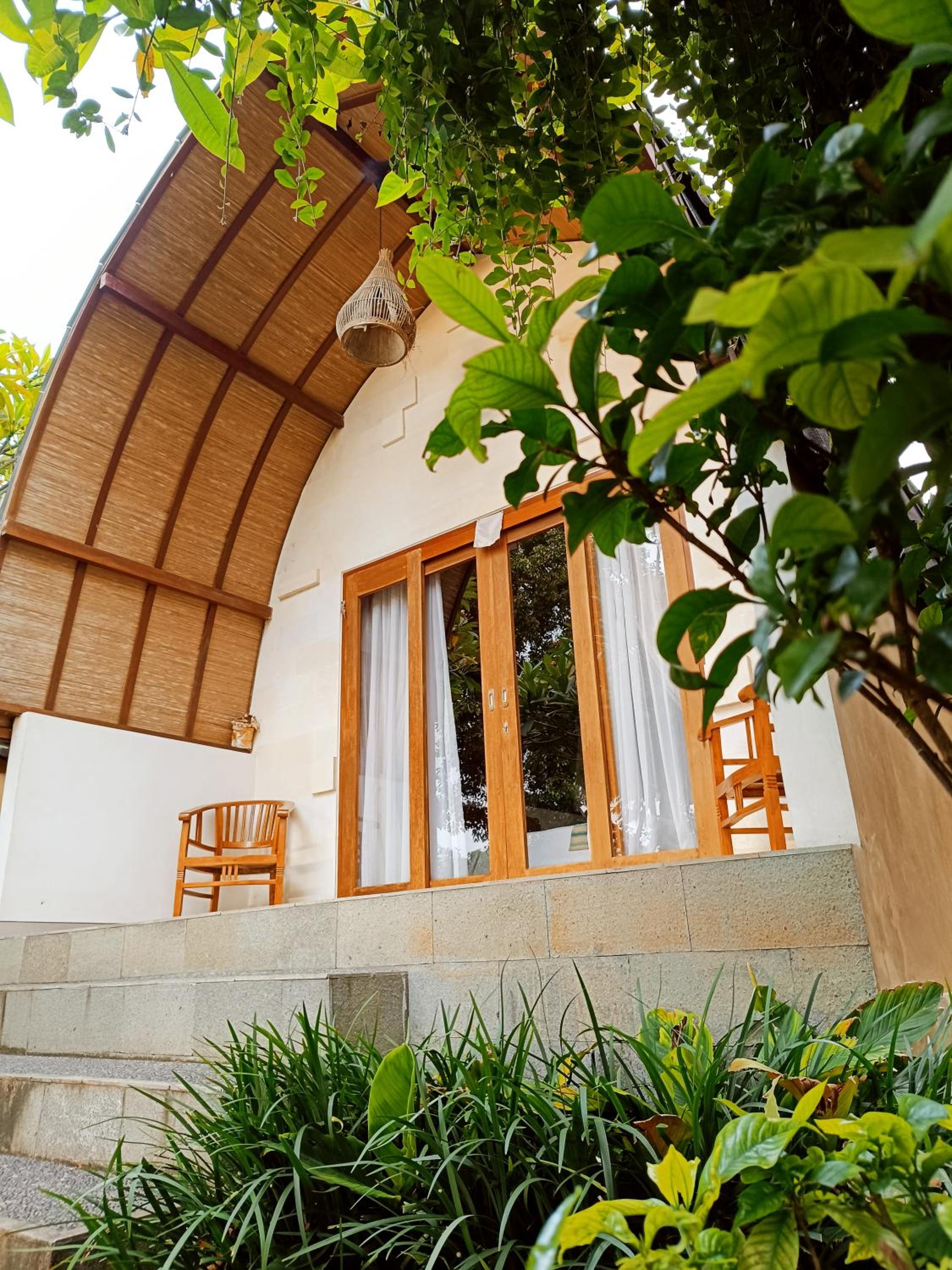 Sunset Shade Villa