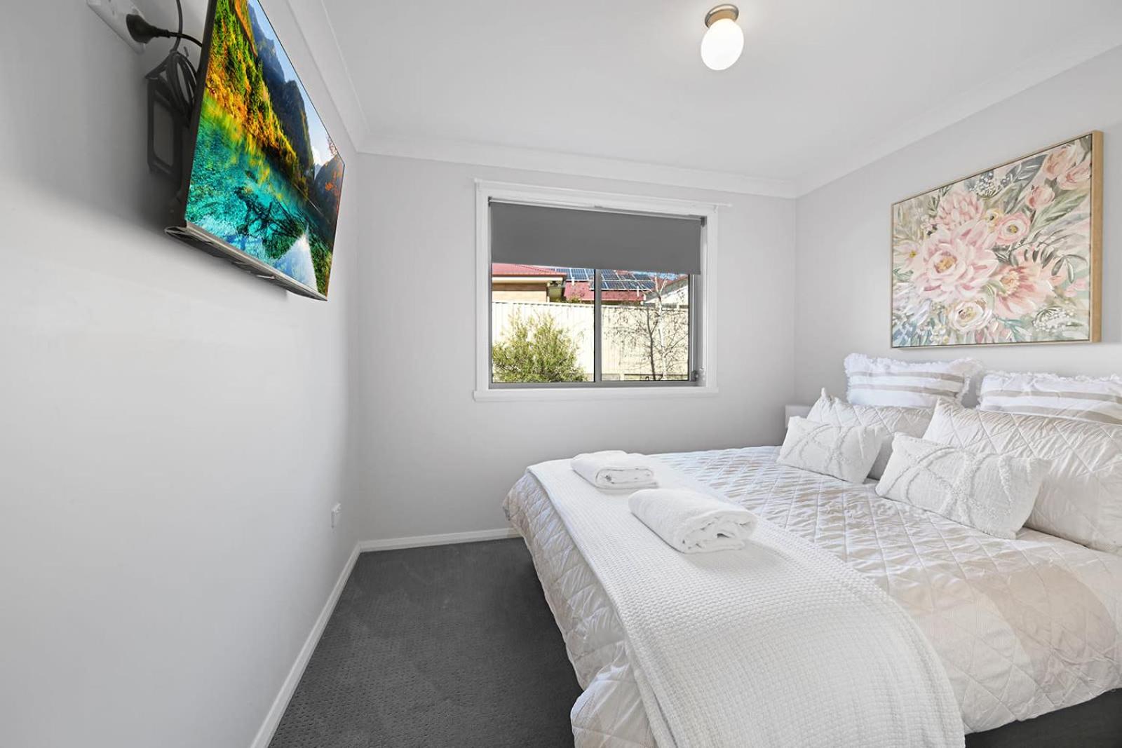 Ophir - Large Entertainer, Sleeps 11
