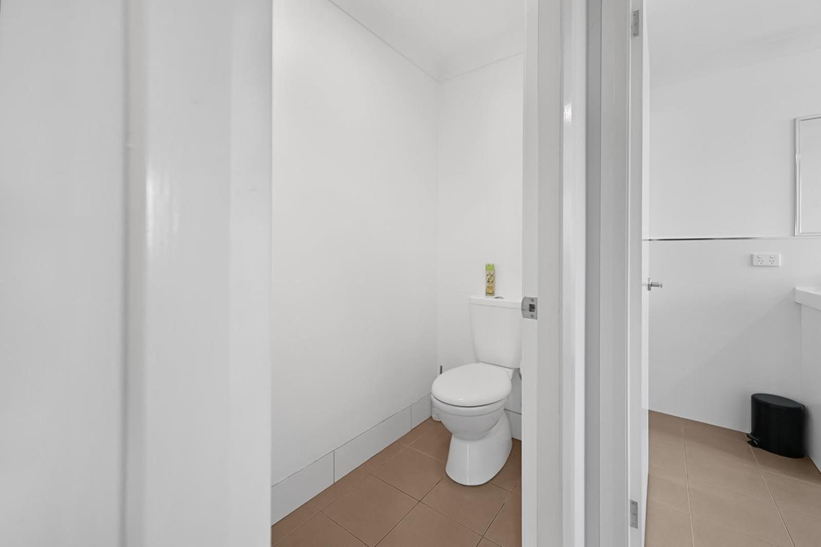 Ophir - Large Entertainer, Sleeps 11