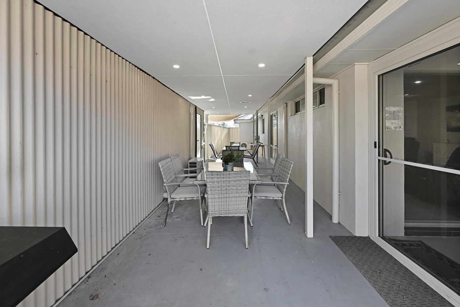 Ophir - Large Entertainer, Sleeps 11