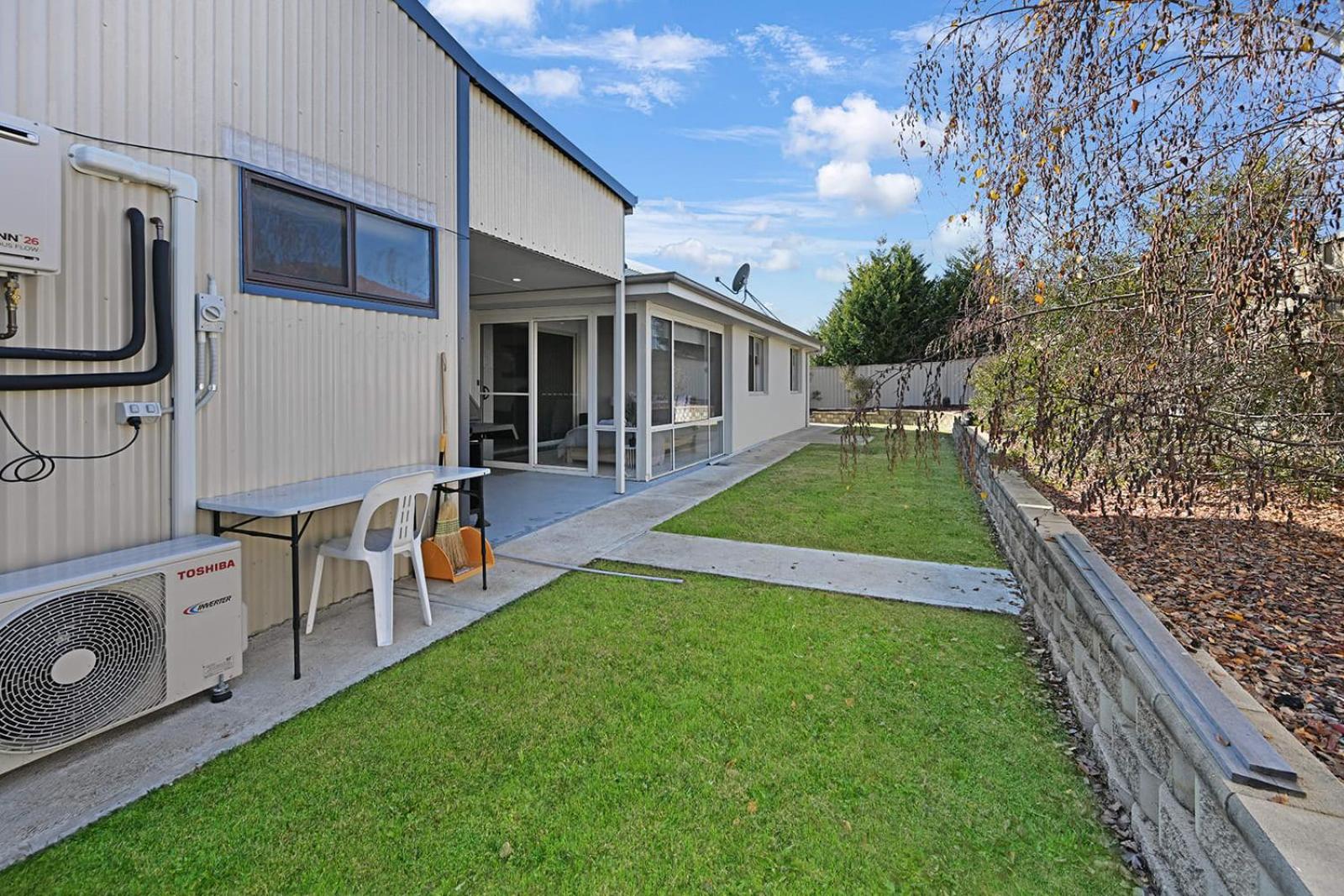 Ophir - Large Entertainer, Sleeps 11