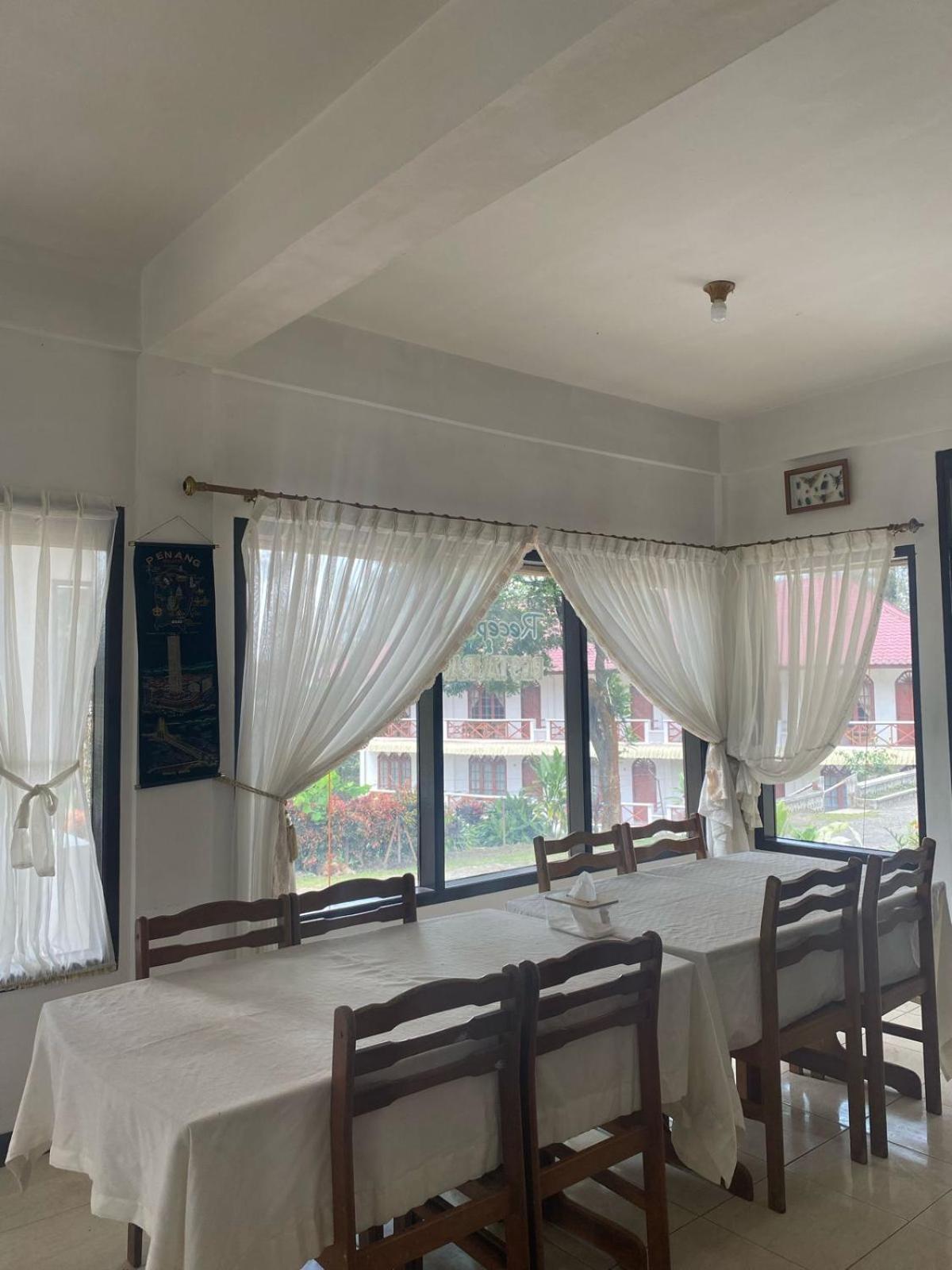 Sibayak Multinational Rest House view 3