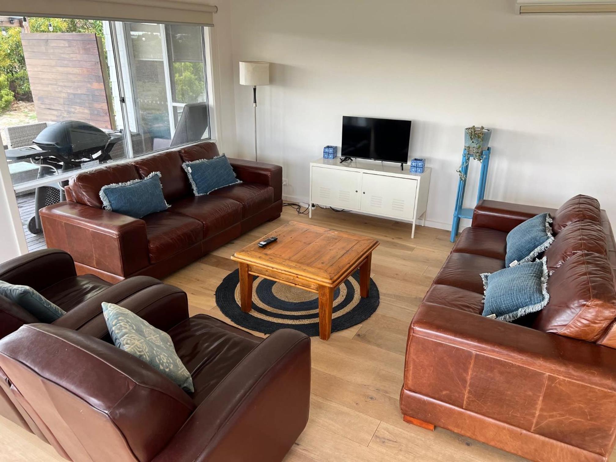 Ramblers Croft - WiFi Pet Friendly inside