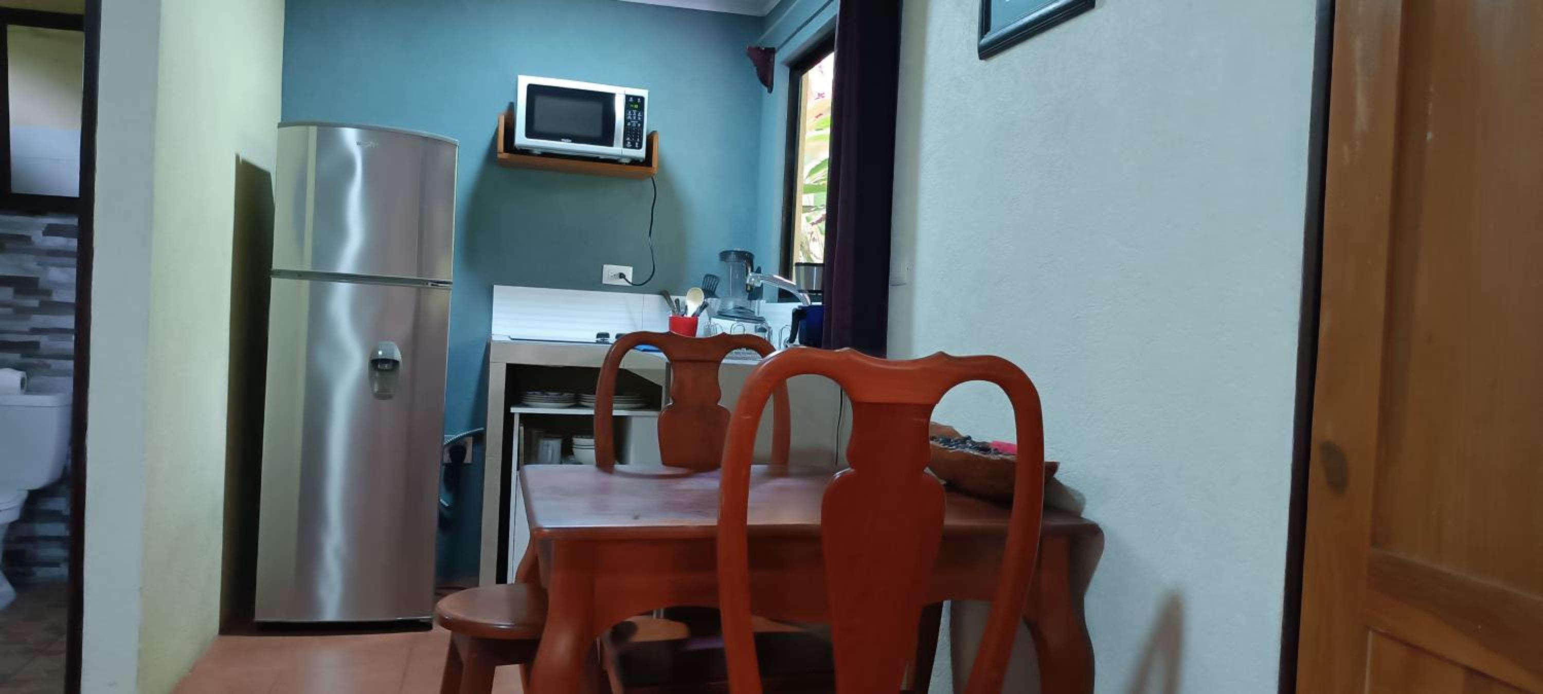 Apartment-Pura Vida-Wi-Fi-TV-WC-AC-Parqueo