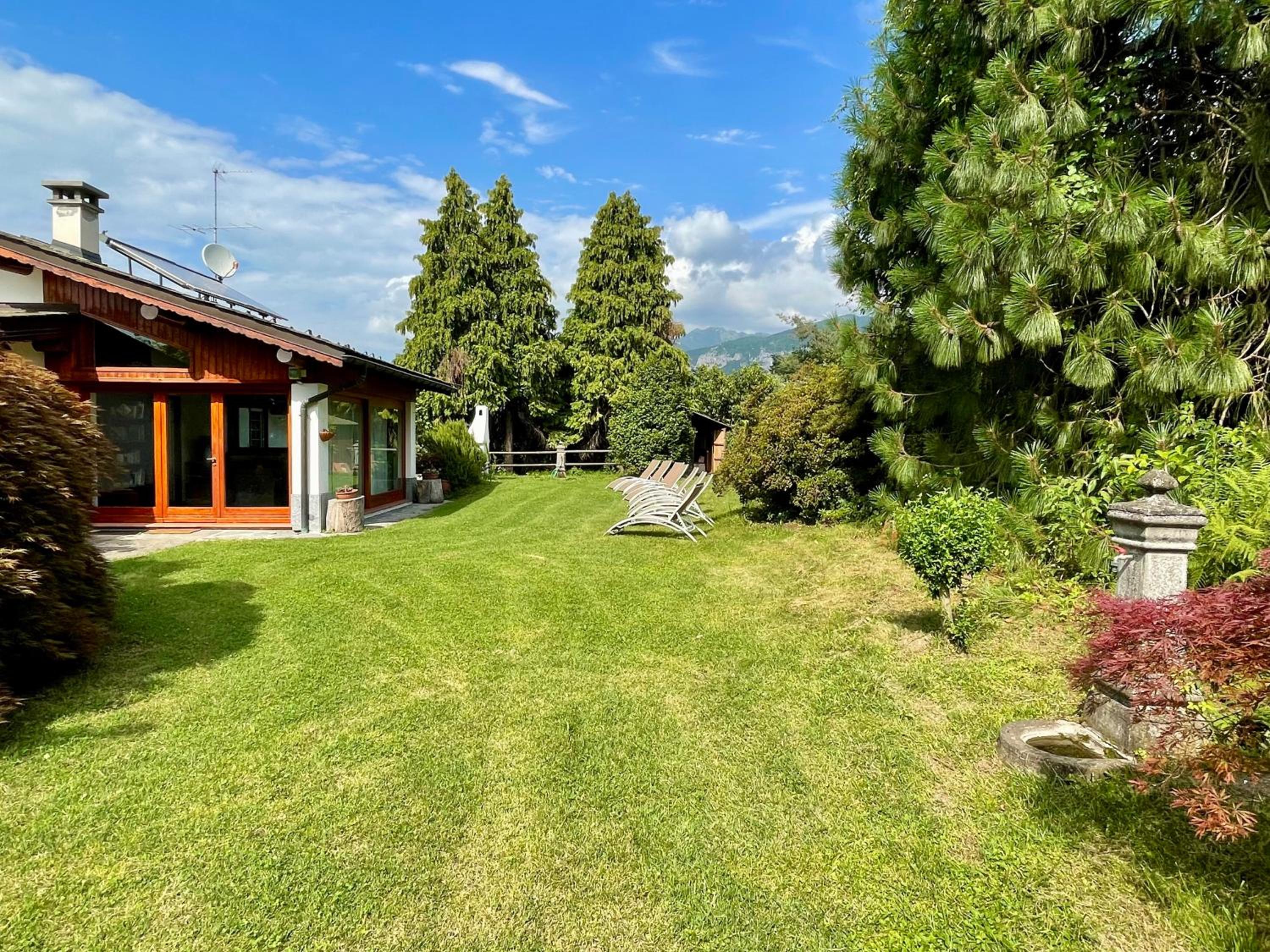Villa Marena: vista lago, giardino, parcheggio