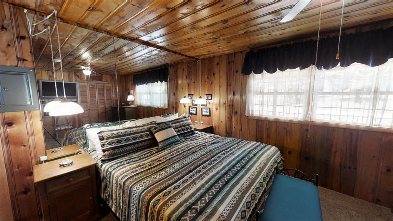Ski Lope Lodge - Fireplace - Washer - Dryer - Gas Grill view 4