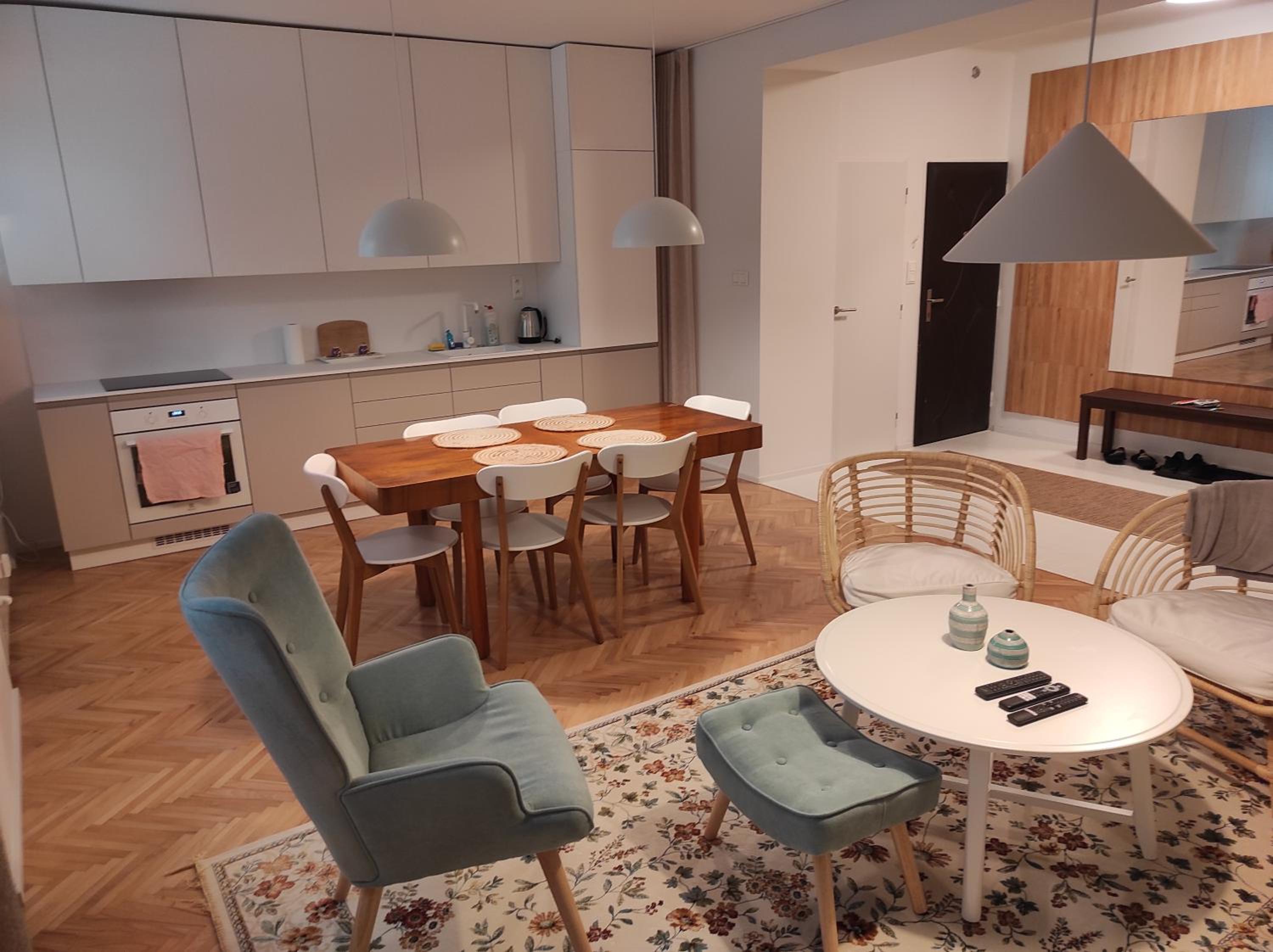 Nový Apartmán V Centre Piešťan