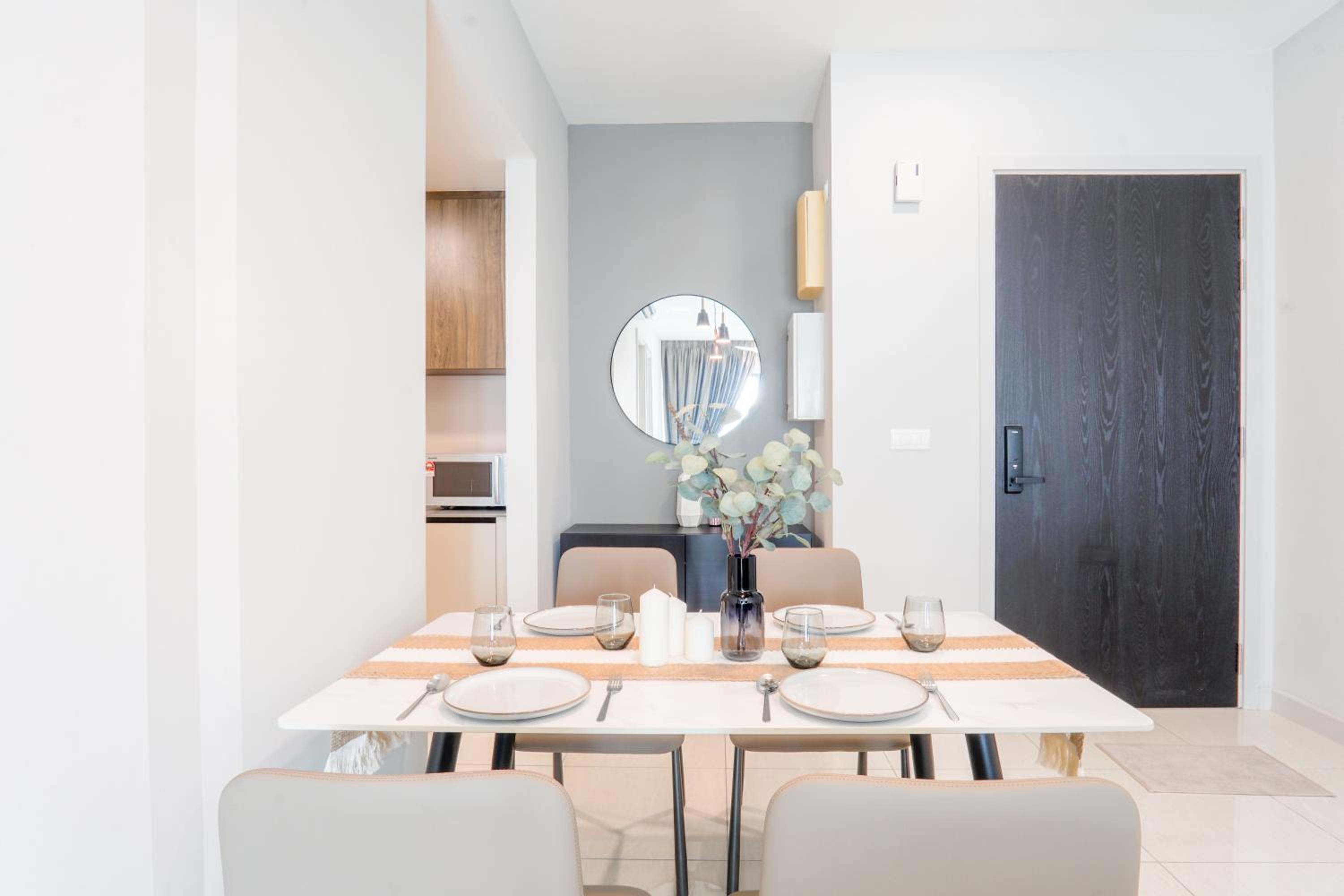 Datum Jelatek Residence by Airhost