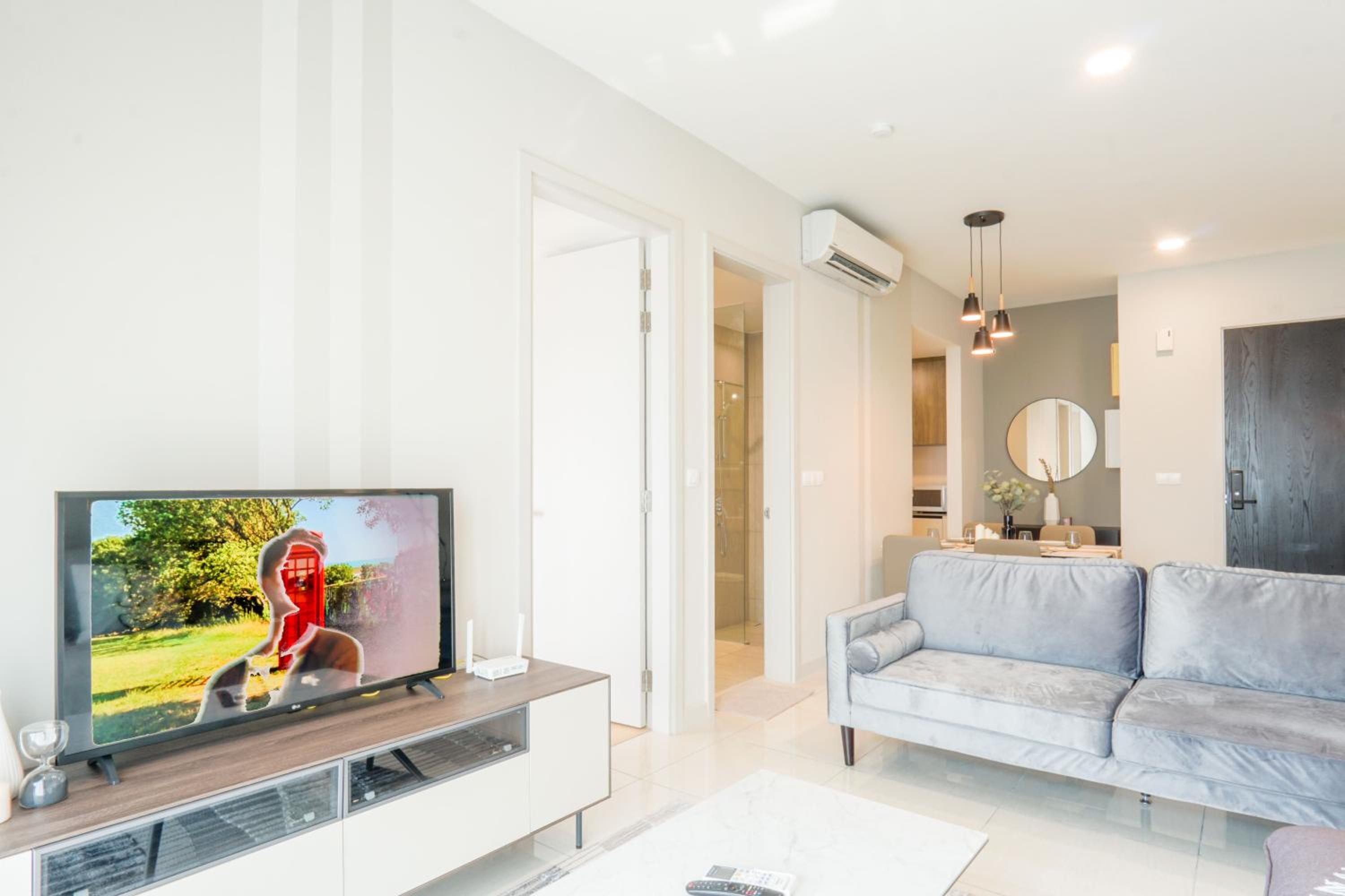 Datum Jelatek Residence by Airhost