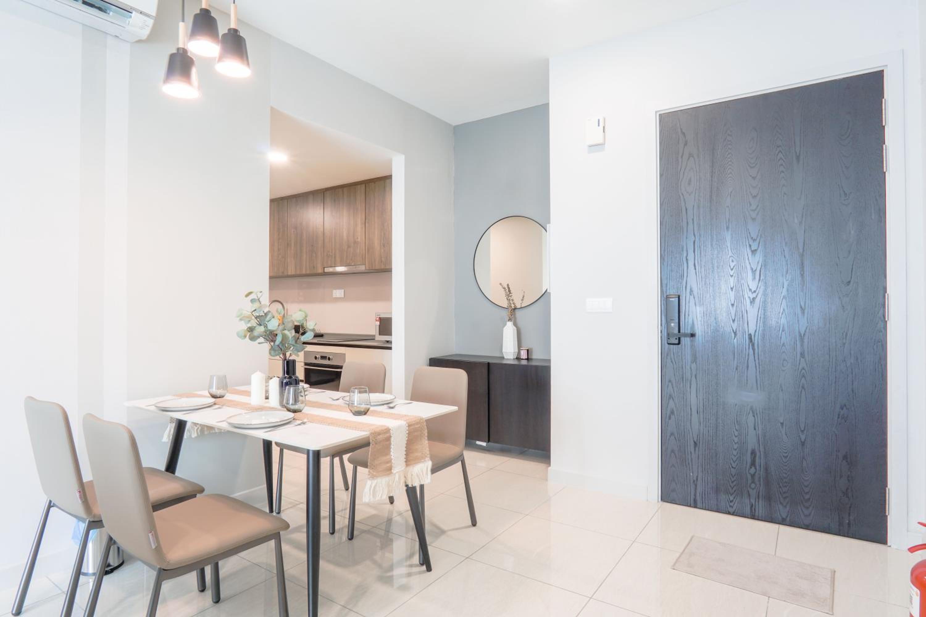 Datum Jelatek Residence by Airhost