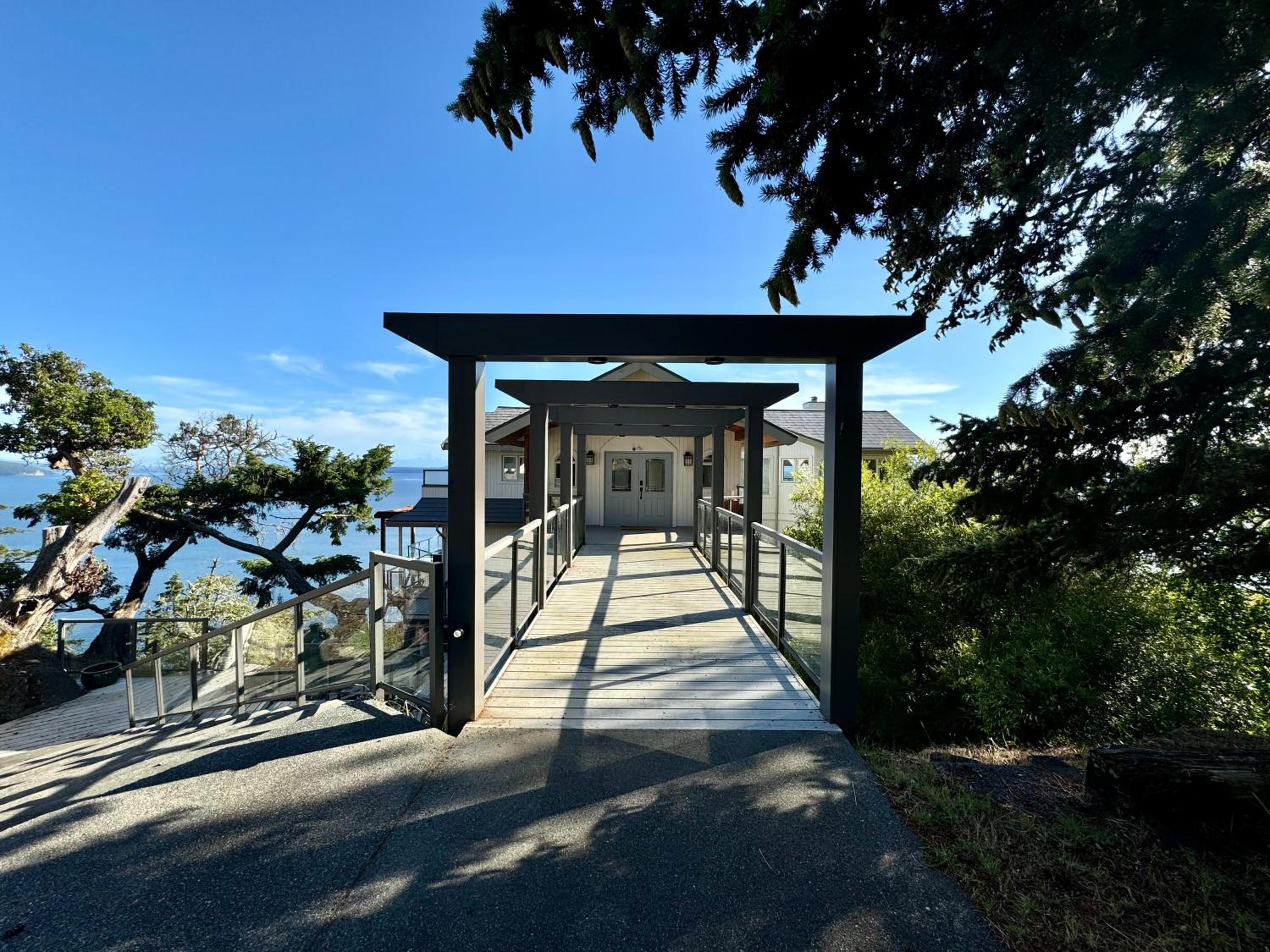 Sahhali on the Bluffs