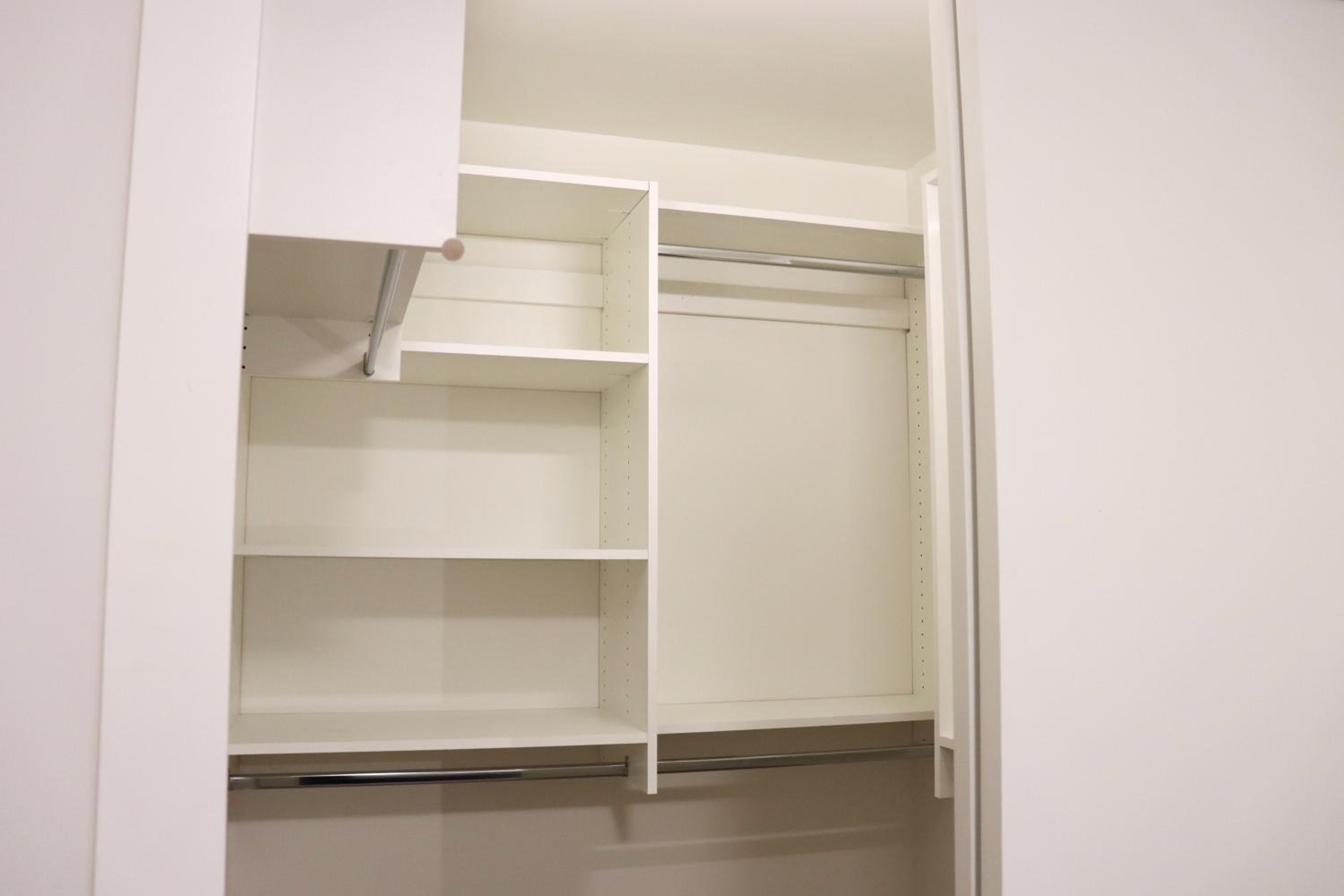 Centrally Located Modern Suite