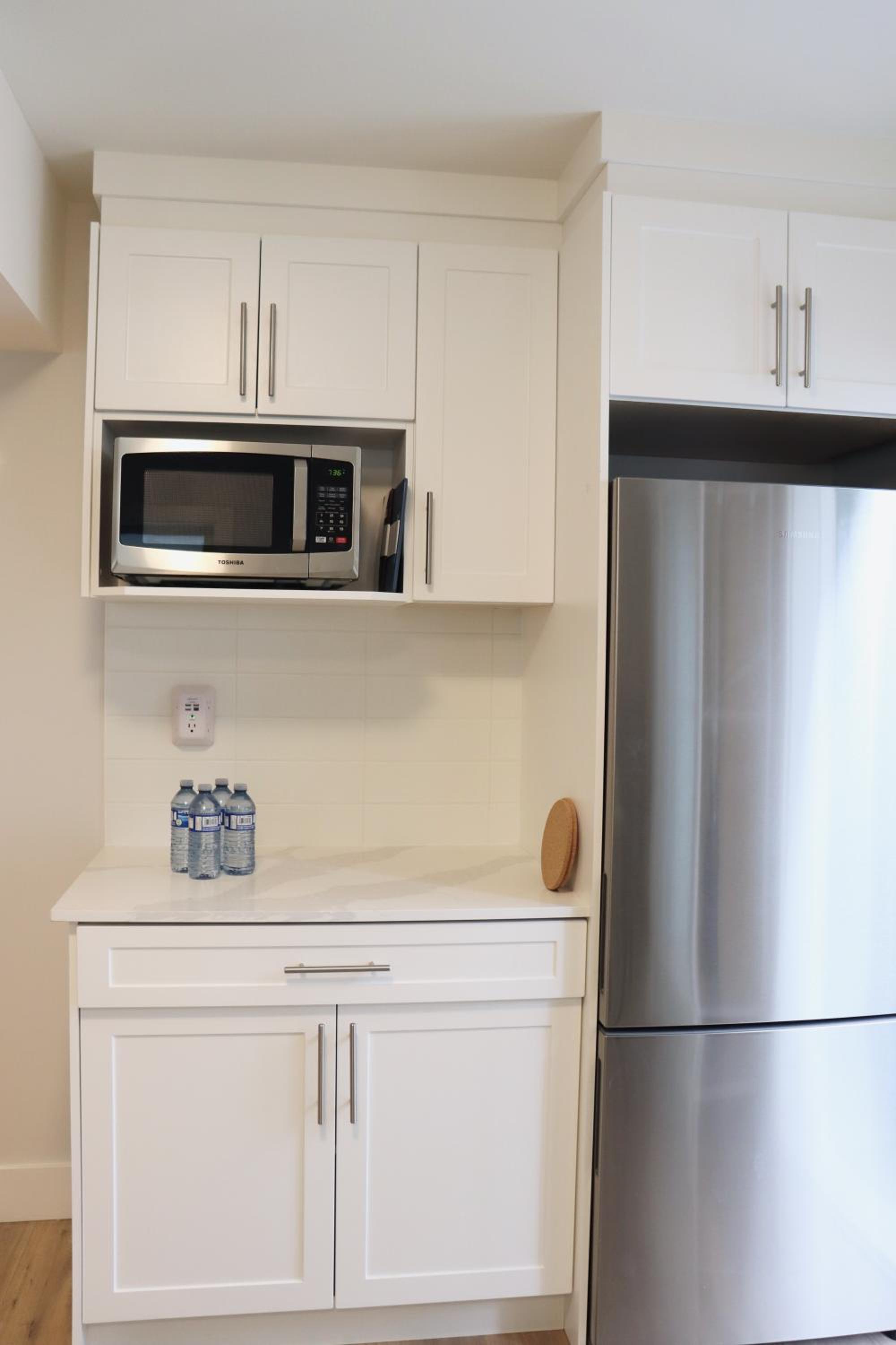 Centrally Located Modern Suite