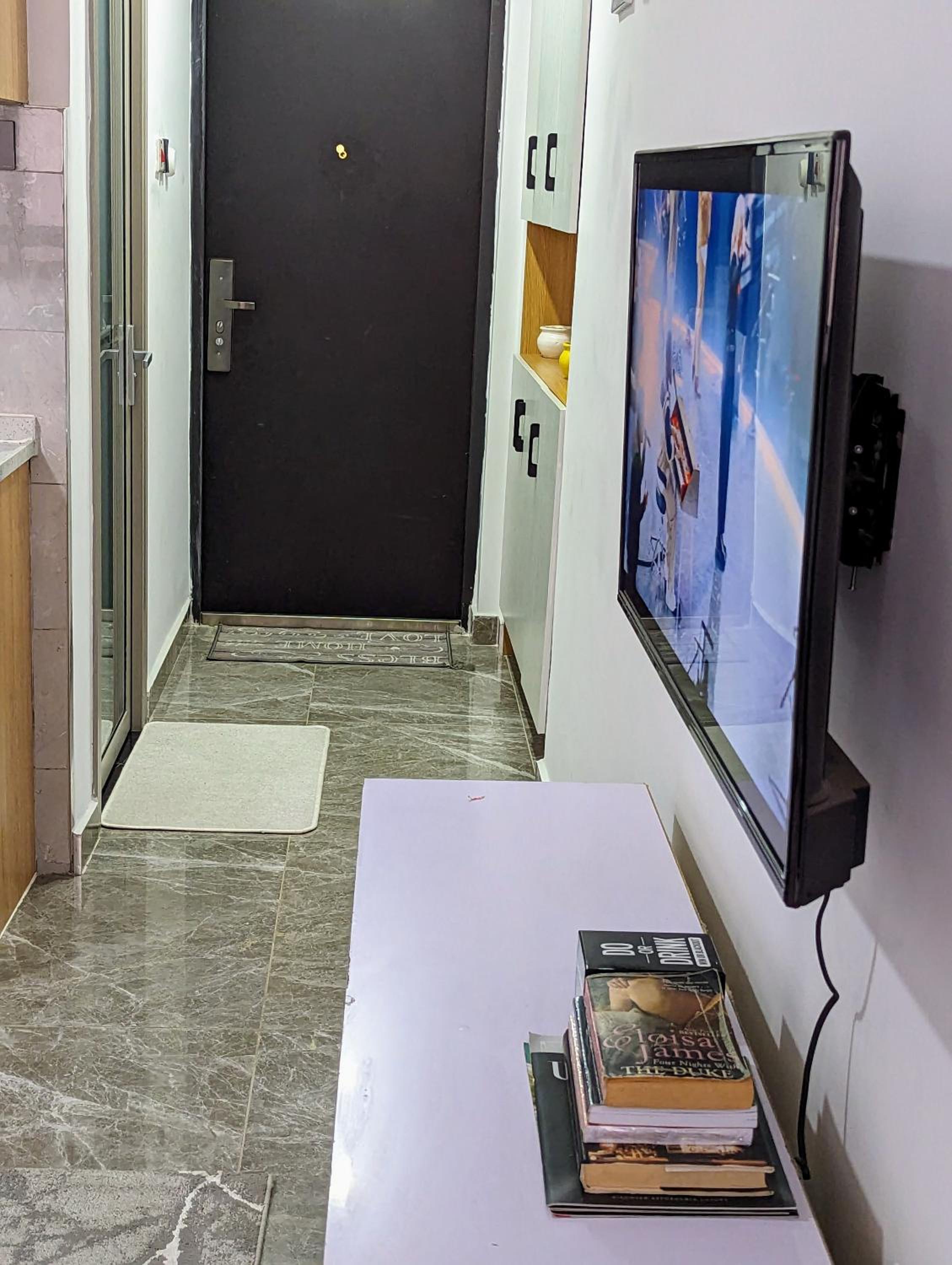 Photo 8