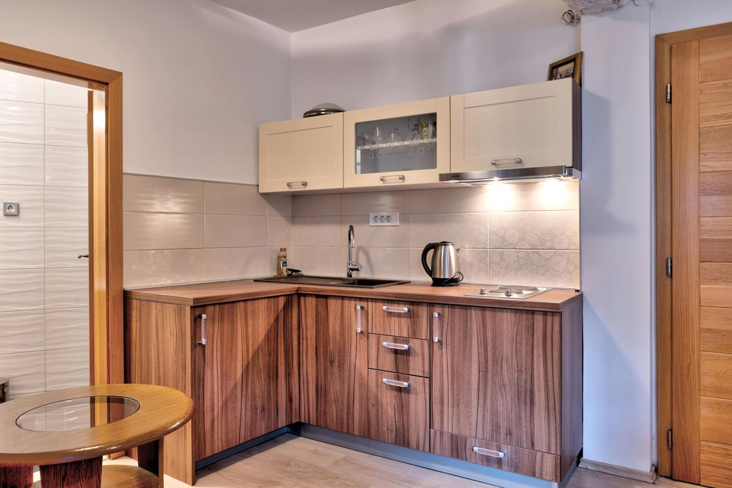 Leyl Apartments