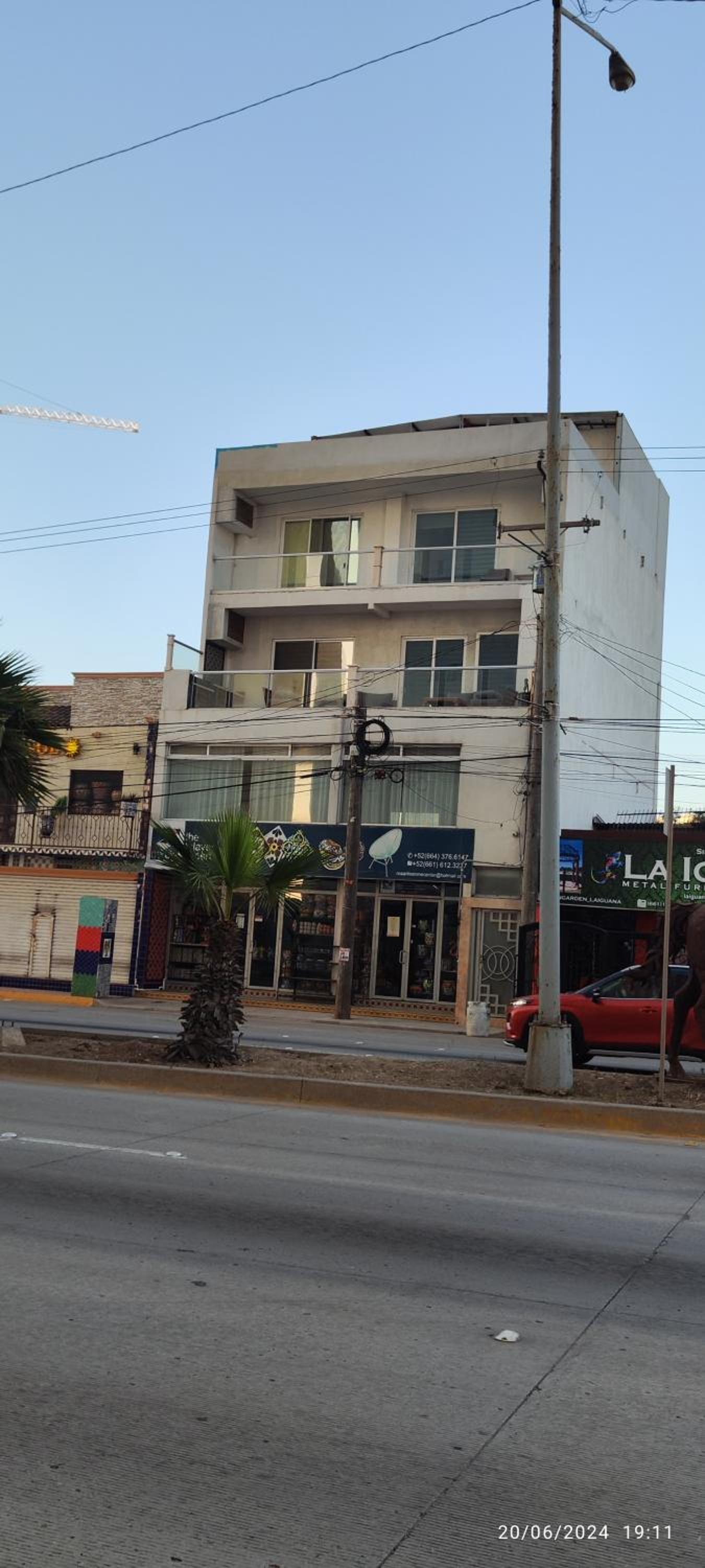 Photo 9