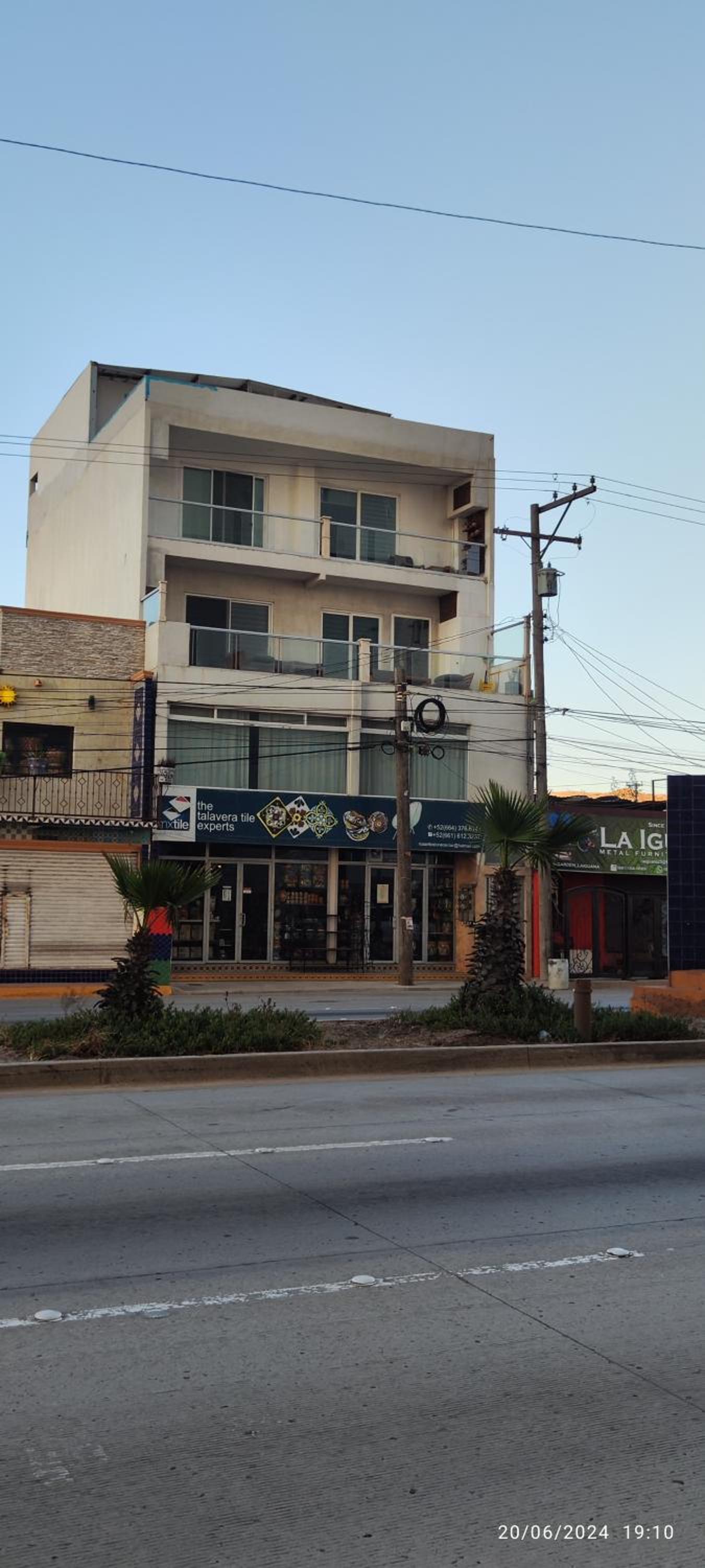 Hotel Rosarito Beach condominio - Image 1