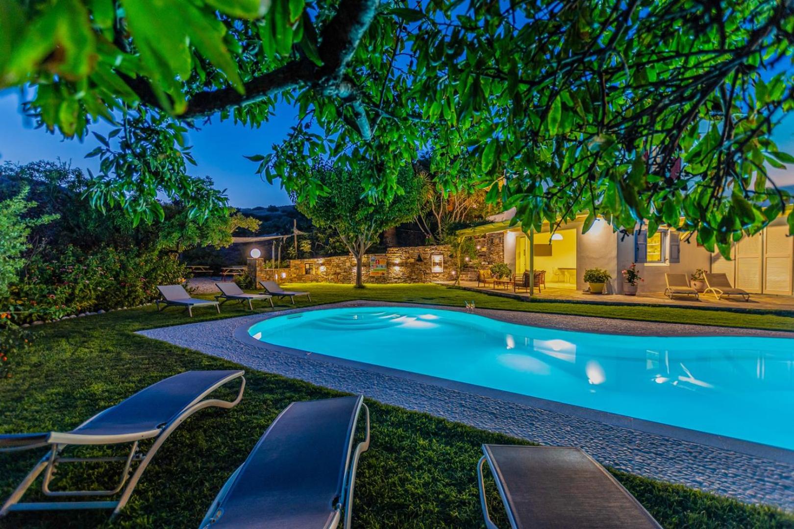 Palatiana Agriturismo-Philoxenia Cottages view 2