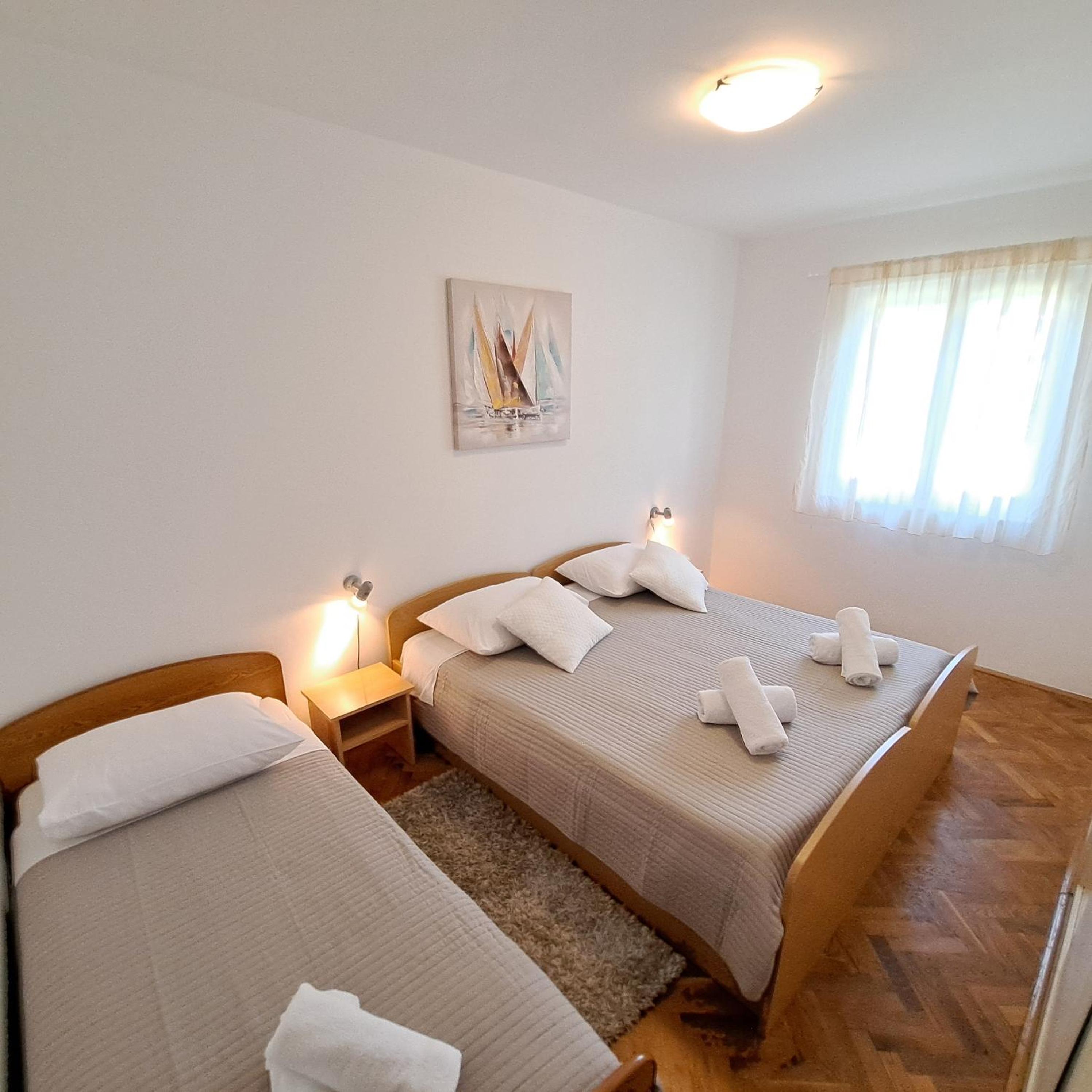 Apartments Krešan Soline 2