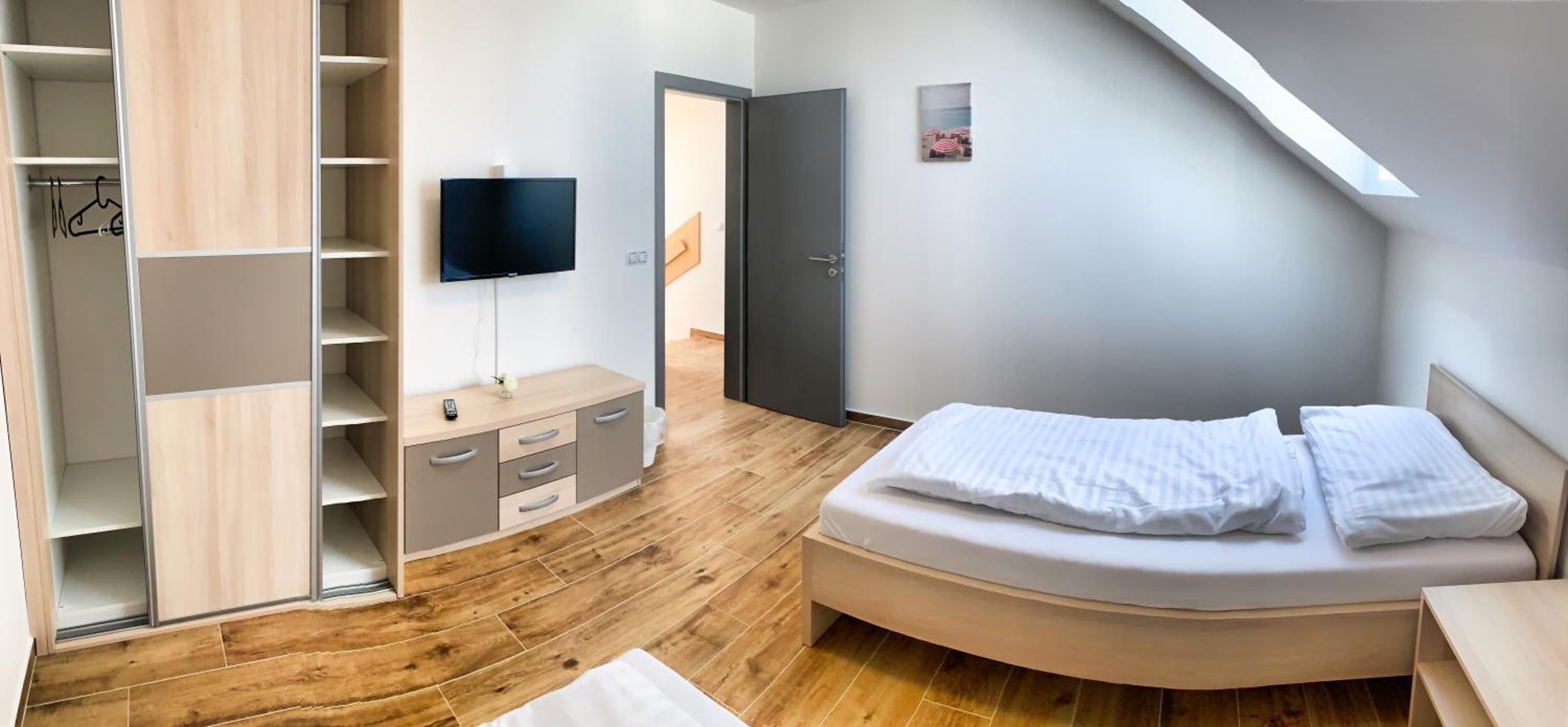 Apartmánové domy s bazénem Lipno 1