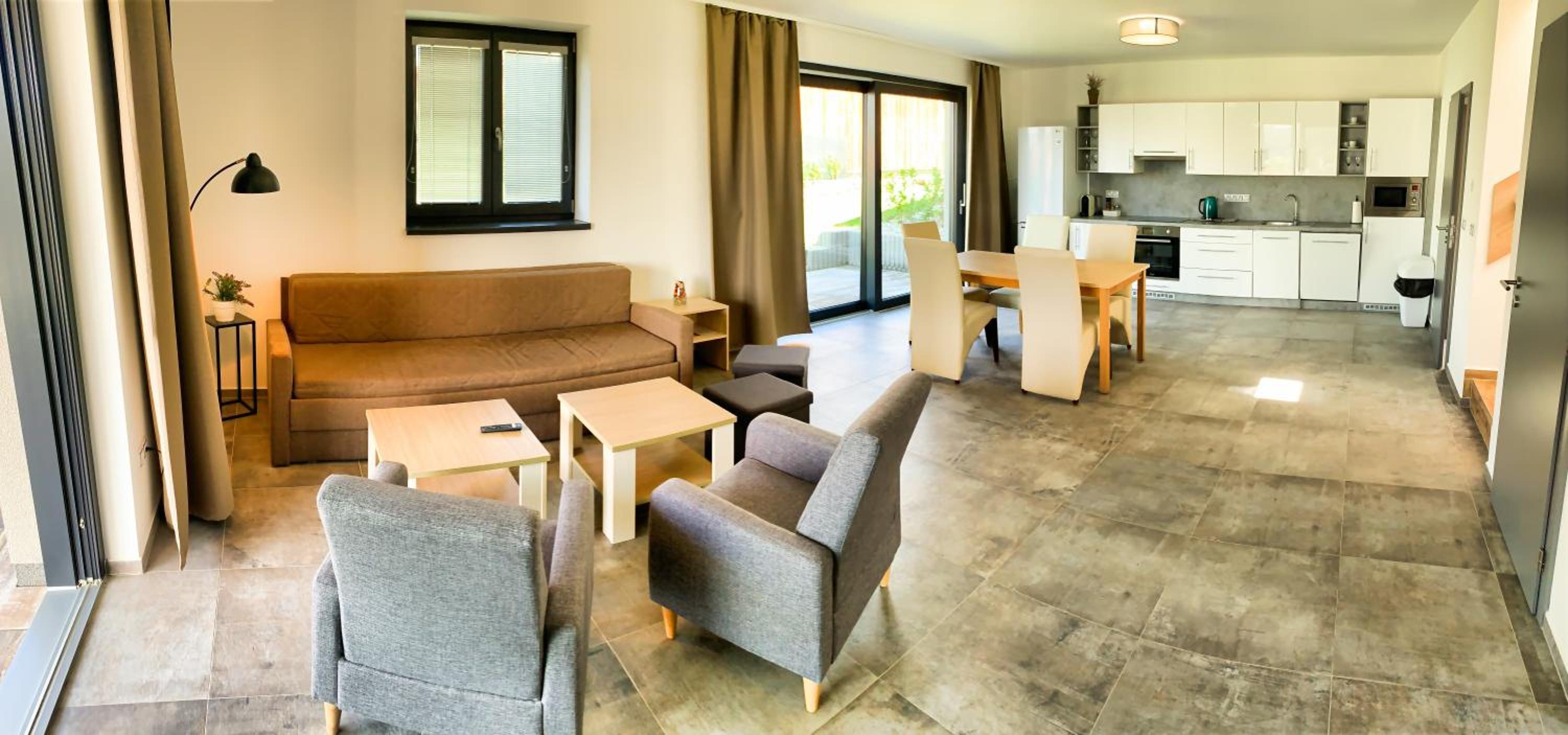 Apartmánové domy s bazénem Lipno 1