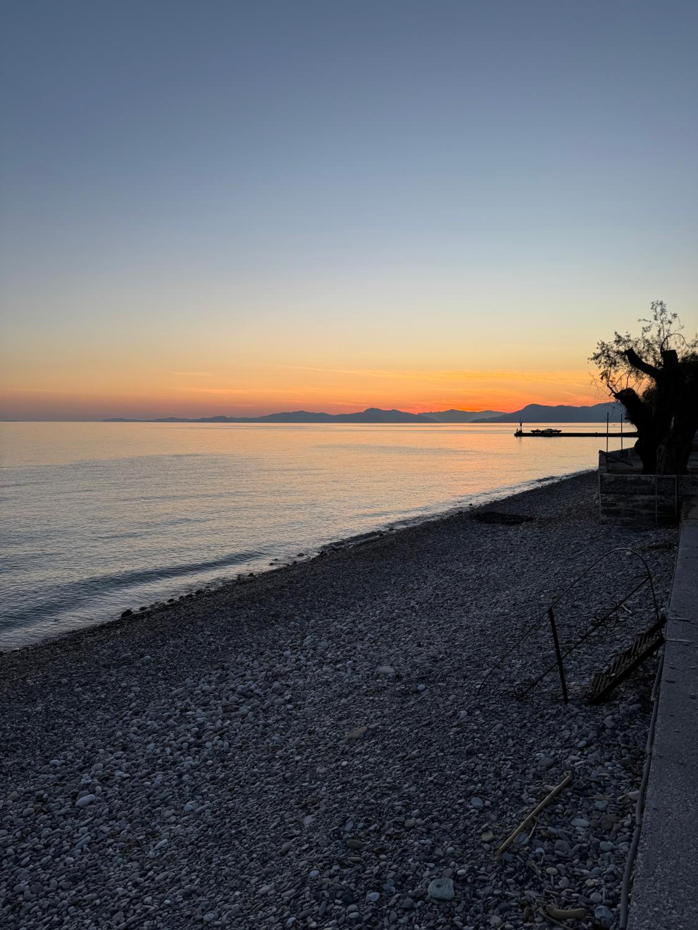 Kontemare Seascape