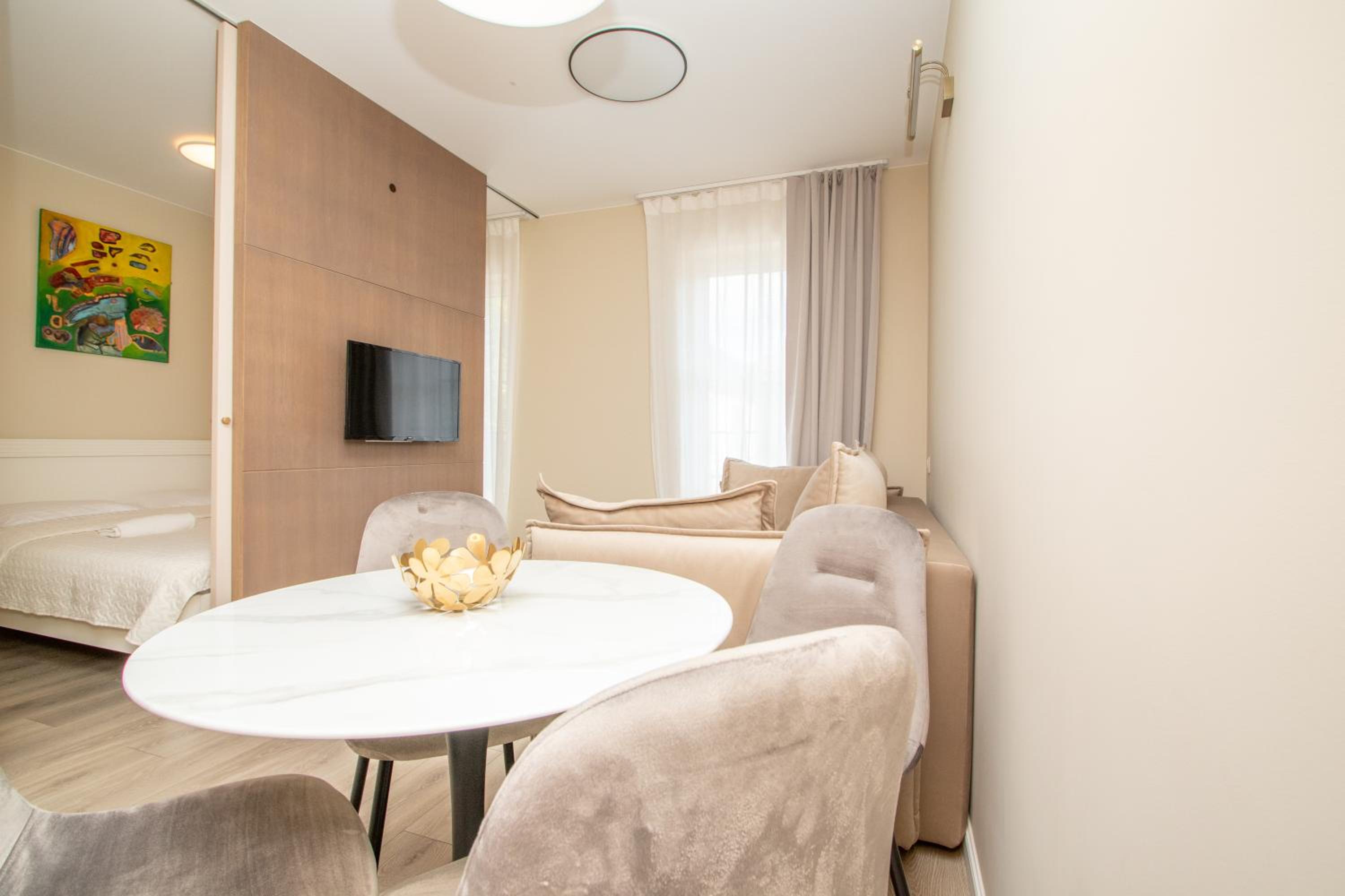ᴄᴏʜᴏsᴛ I City Centre Karoso Apartment view 3