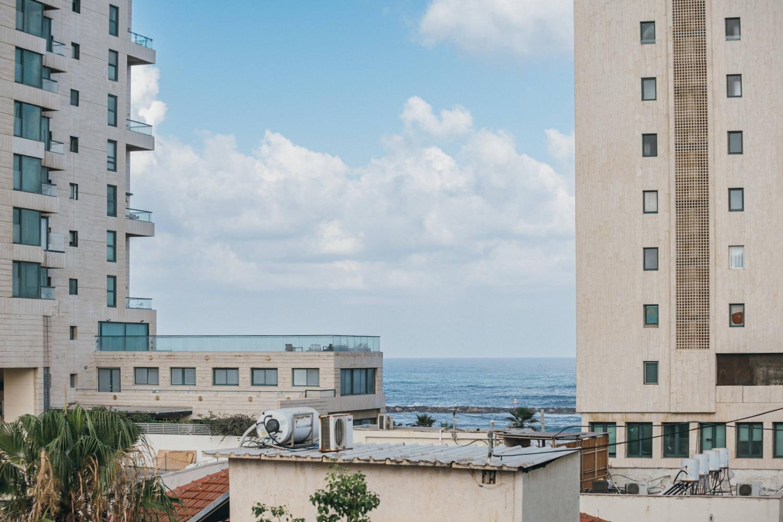 Hayarkon penthouse