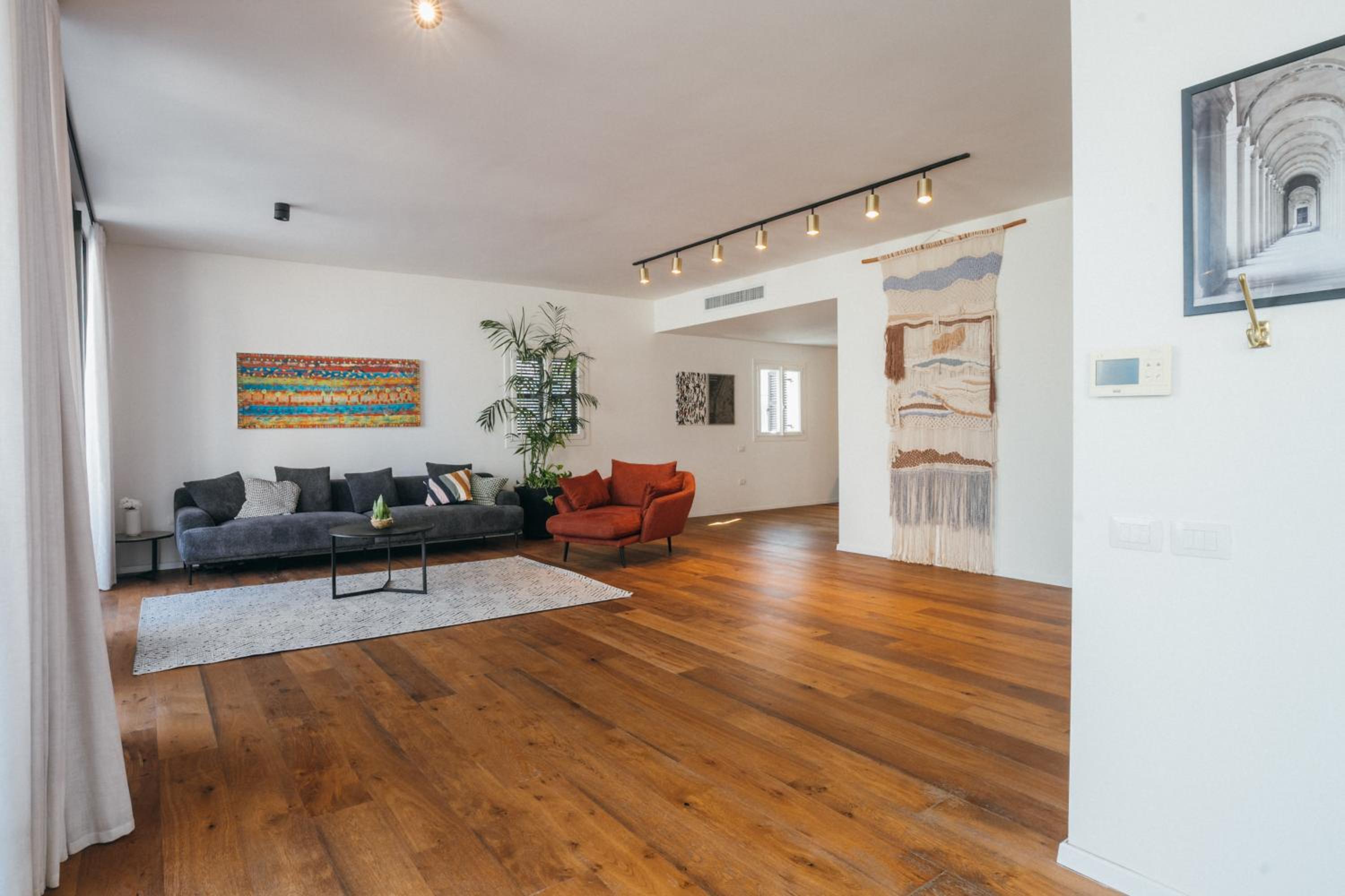 Hayarkon penthouse