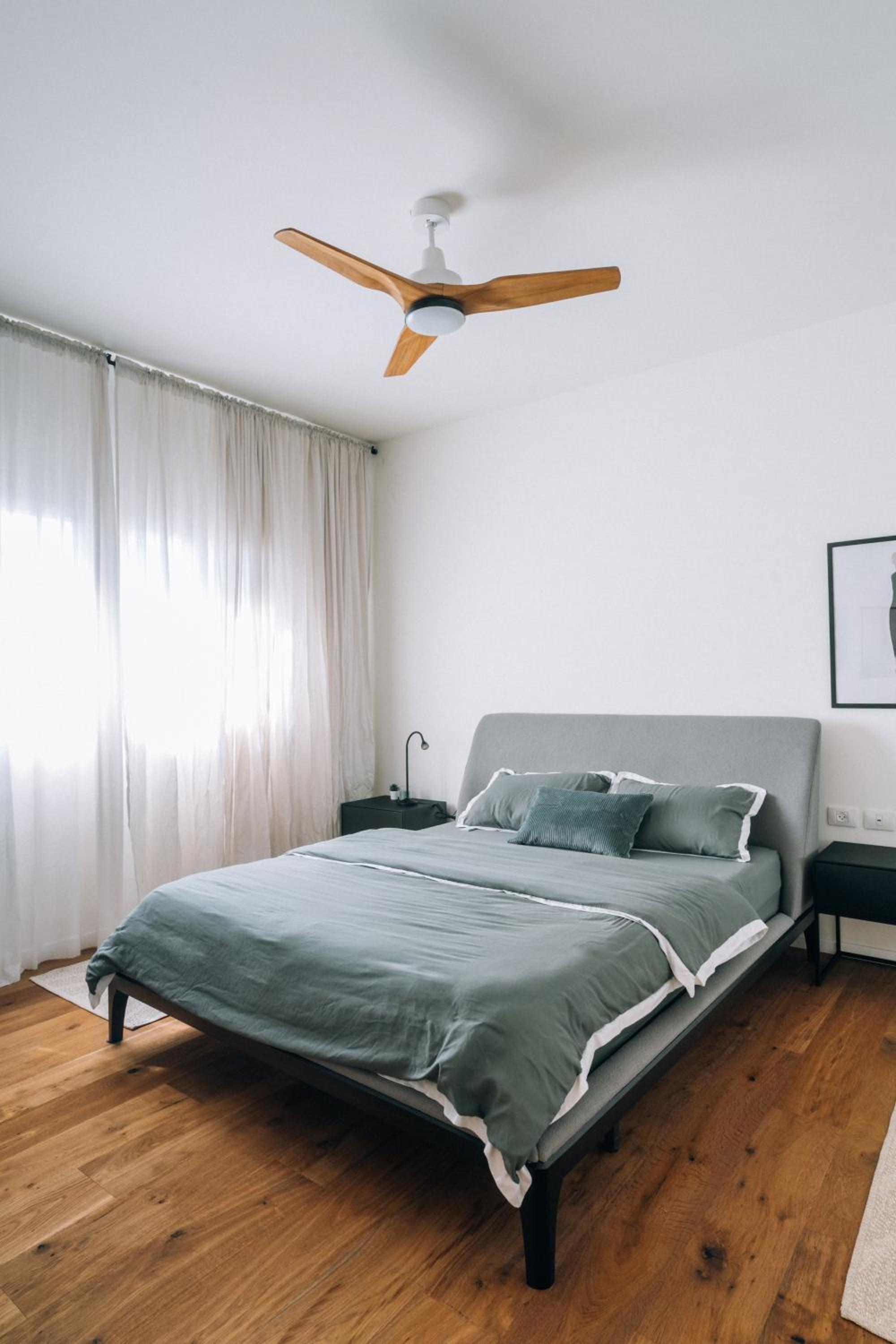Hayarkon penthouse